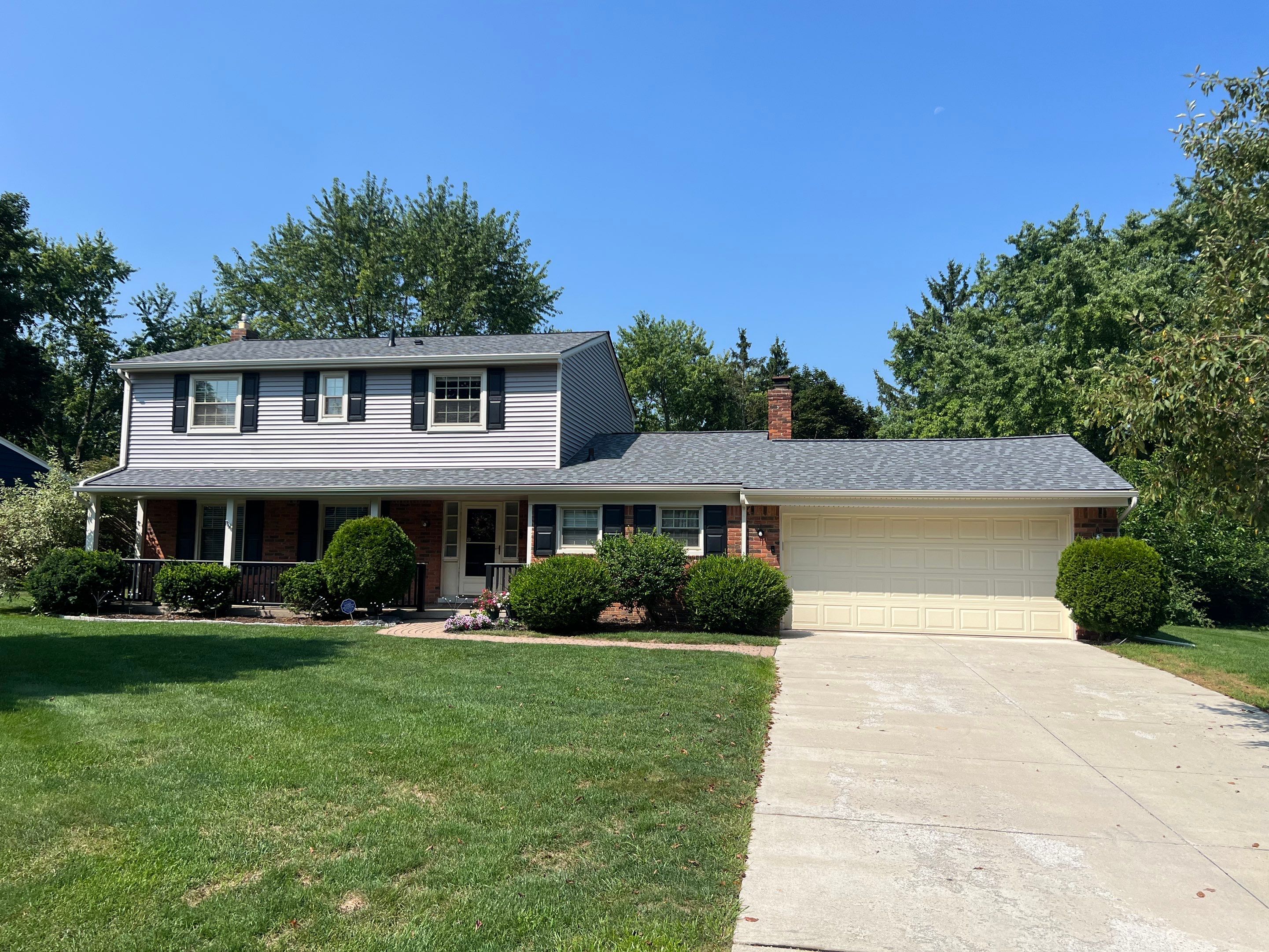 Roof & Siding Replacement by Bloomfield Construction & Restoration