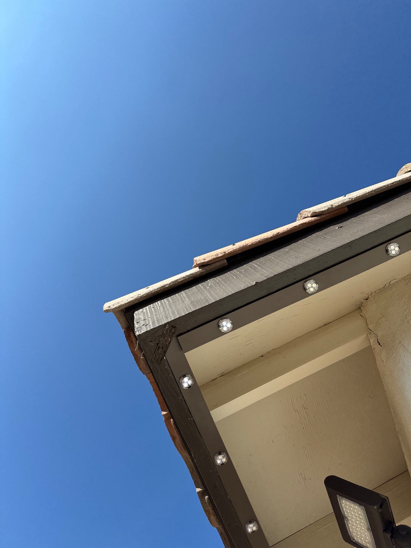 Project in Glendale by Big Pig Smart Lighting