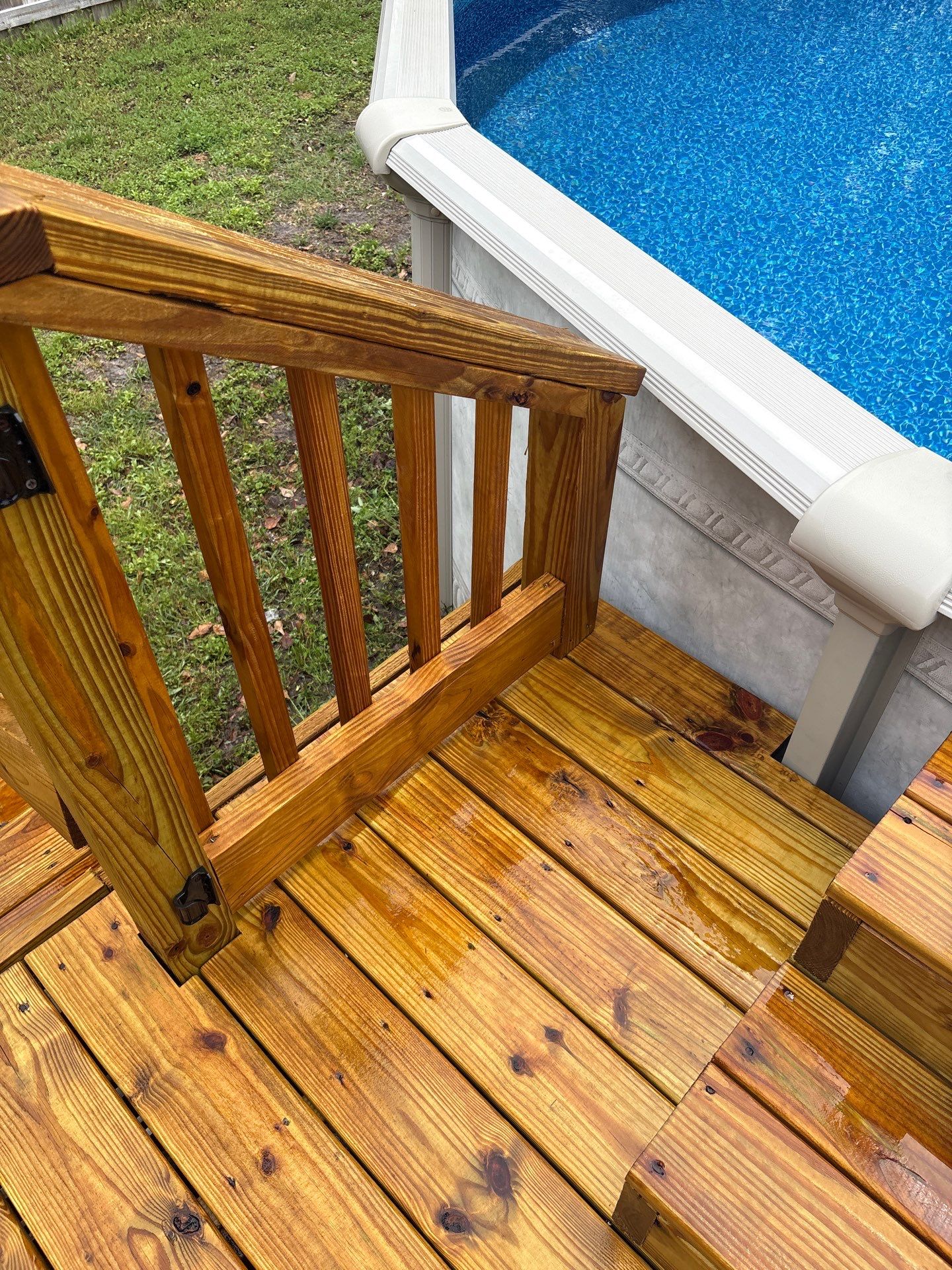 Deck using Wood Sealant by DuraSeal
