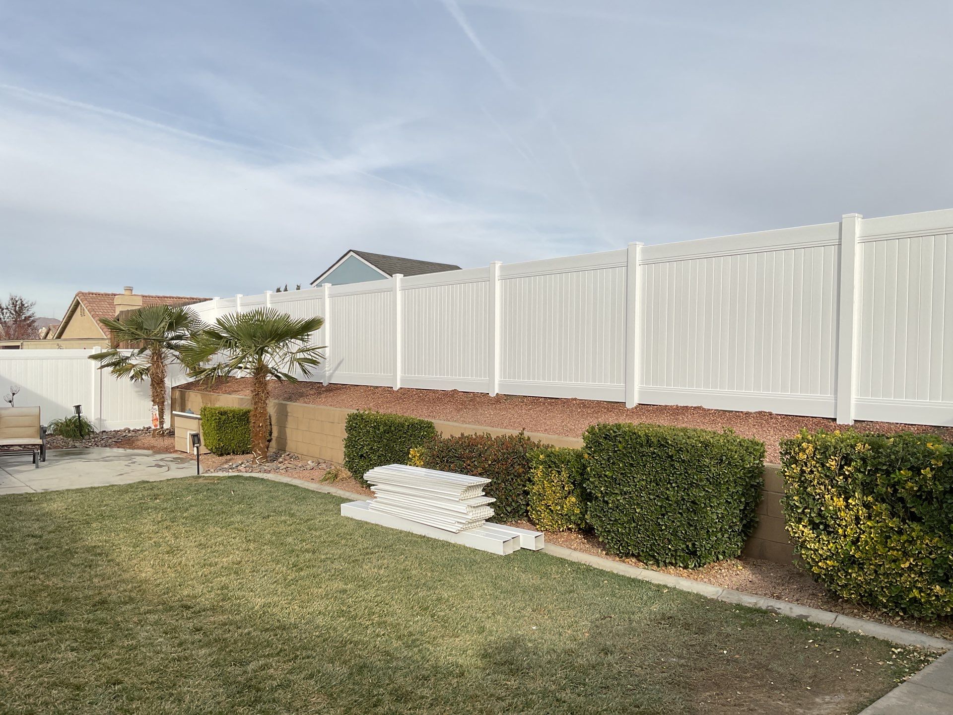 Fence installation using vinyl by Fence Guys Inc.