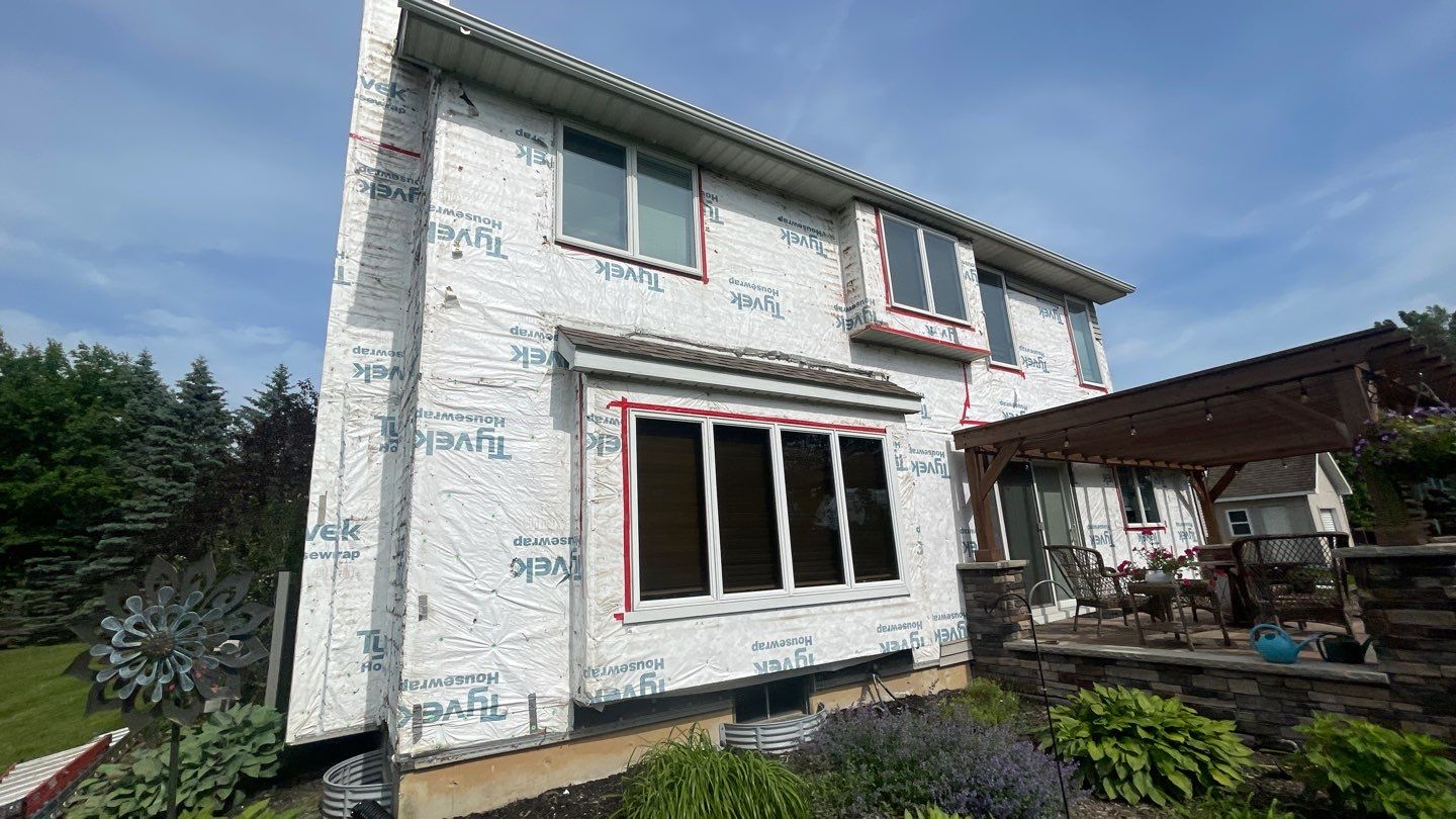 Siding Replacement using Certainteed Restoration Classic D4 by 180 Contractors