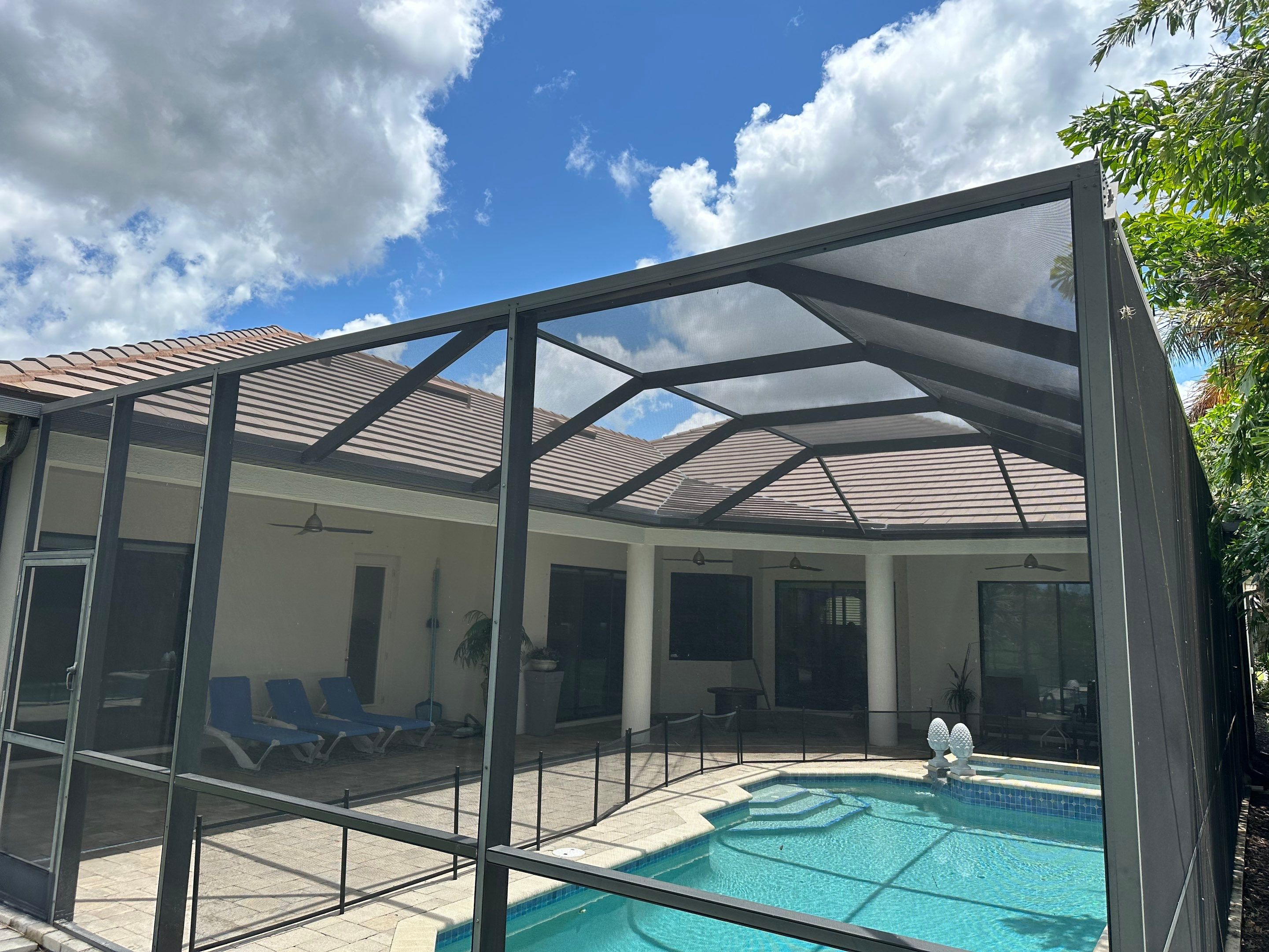 Flat Tile Roof Cleaning, House Wash & Sidewalk Cleaning in Enclave at Country Meadows, Bradenton, FL | Sunshine AquaWash by Sunshine AquaWash