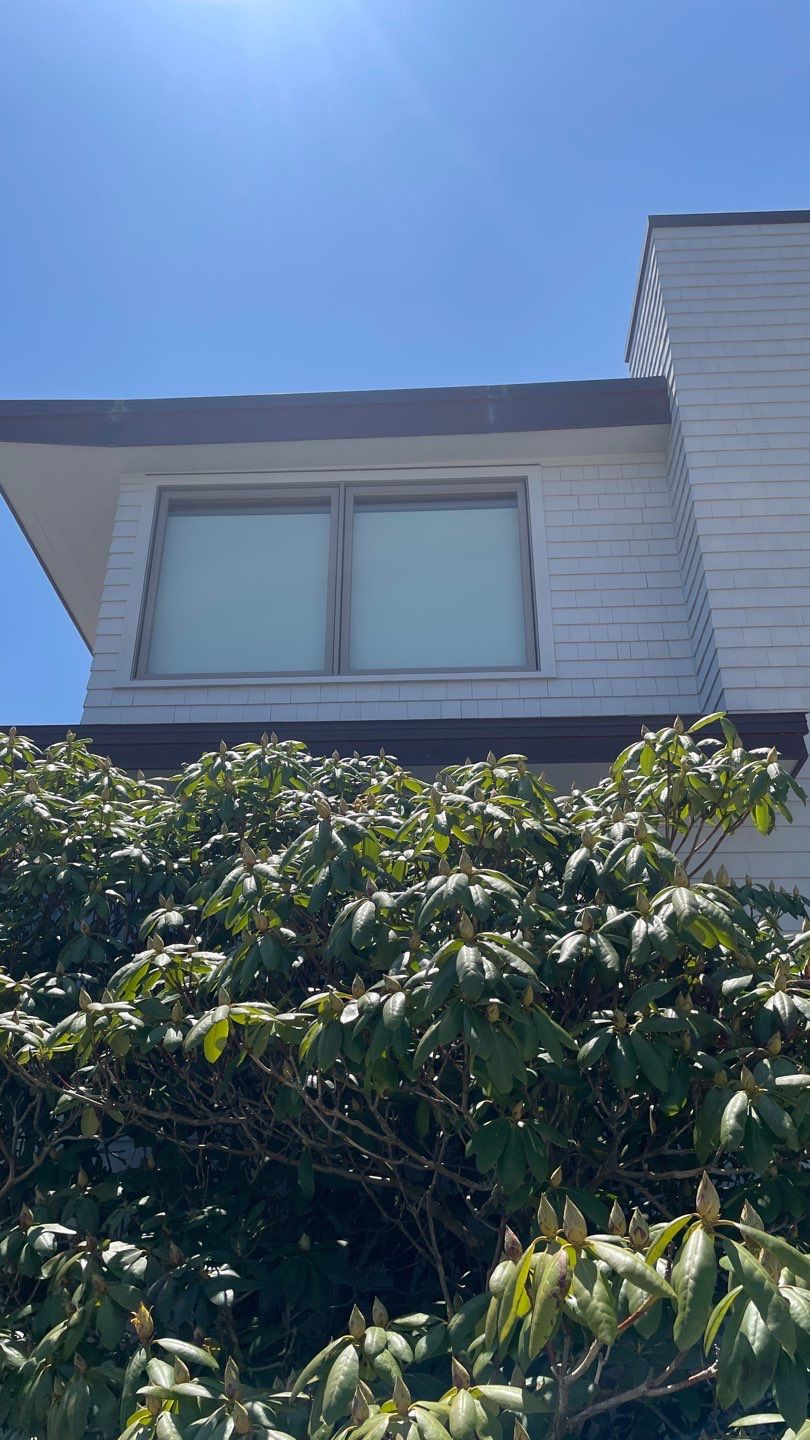 Project in Owls Head by NORTH ATLANTIC PAINTING COMPANY 