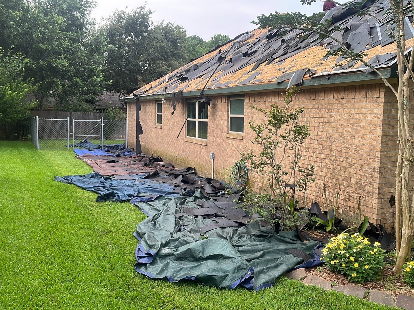 Residential Roofing Installing using Owens Corning Duration by Roof Concepts Construction