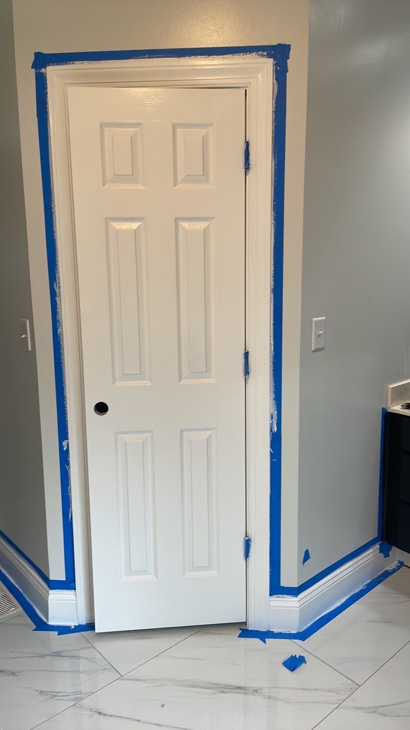 Woods Trace - Bathroom Remodel  by Pillar and Pine