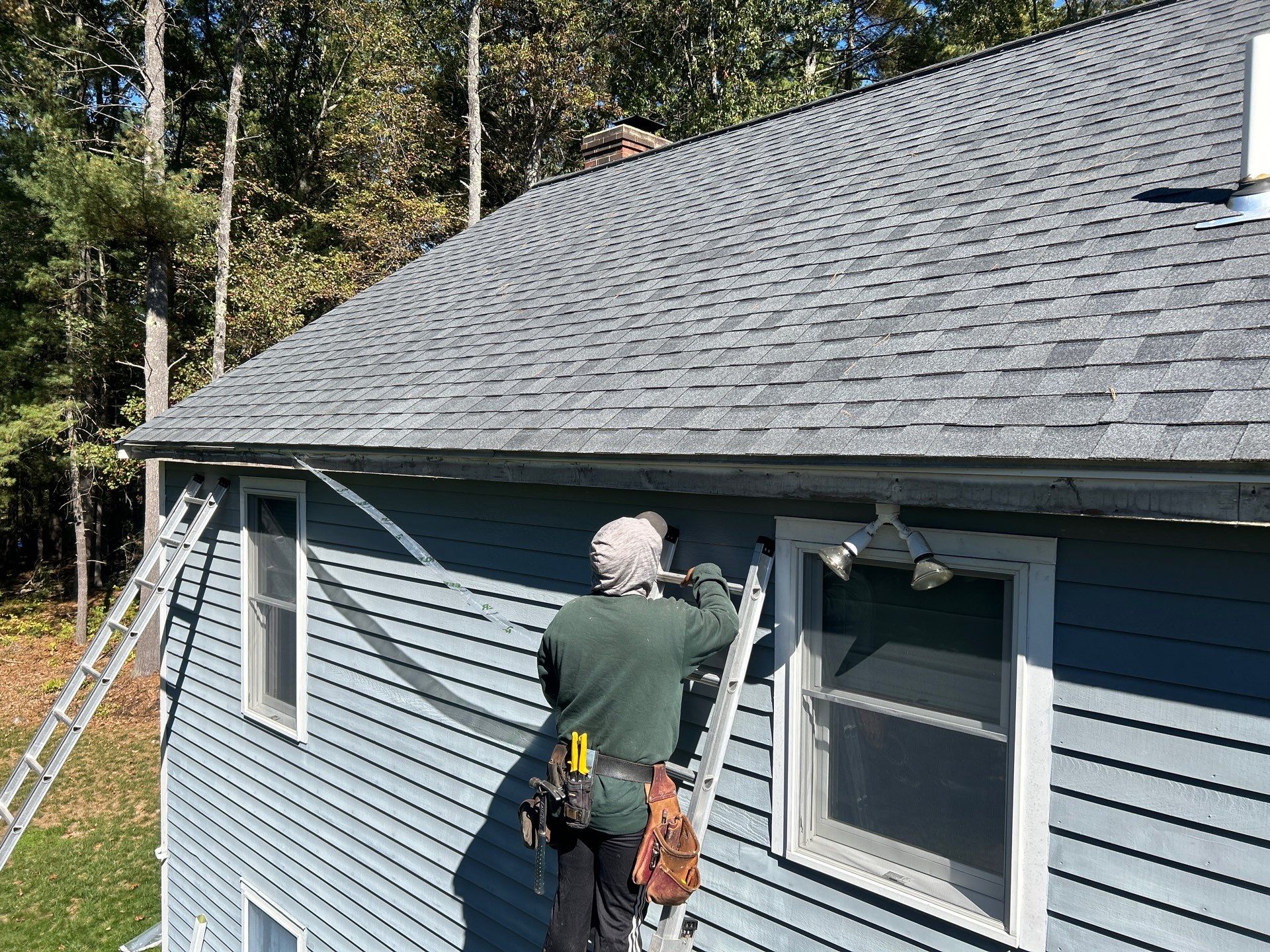 EPDM Roof & Vinyl Siding Replacement – Billerica, MA by Mighty Dog Roofing of Greater Middlesex County