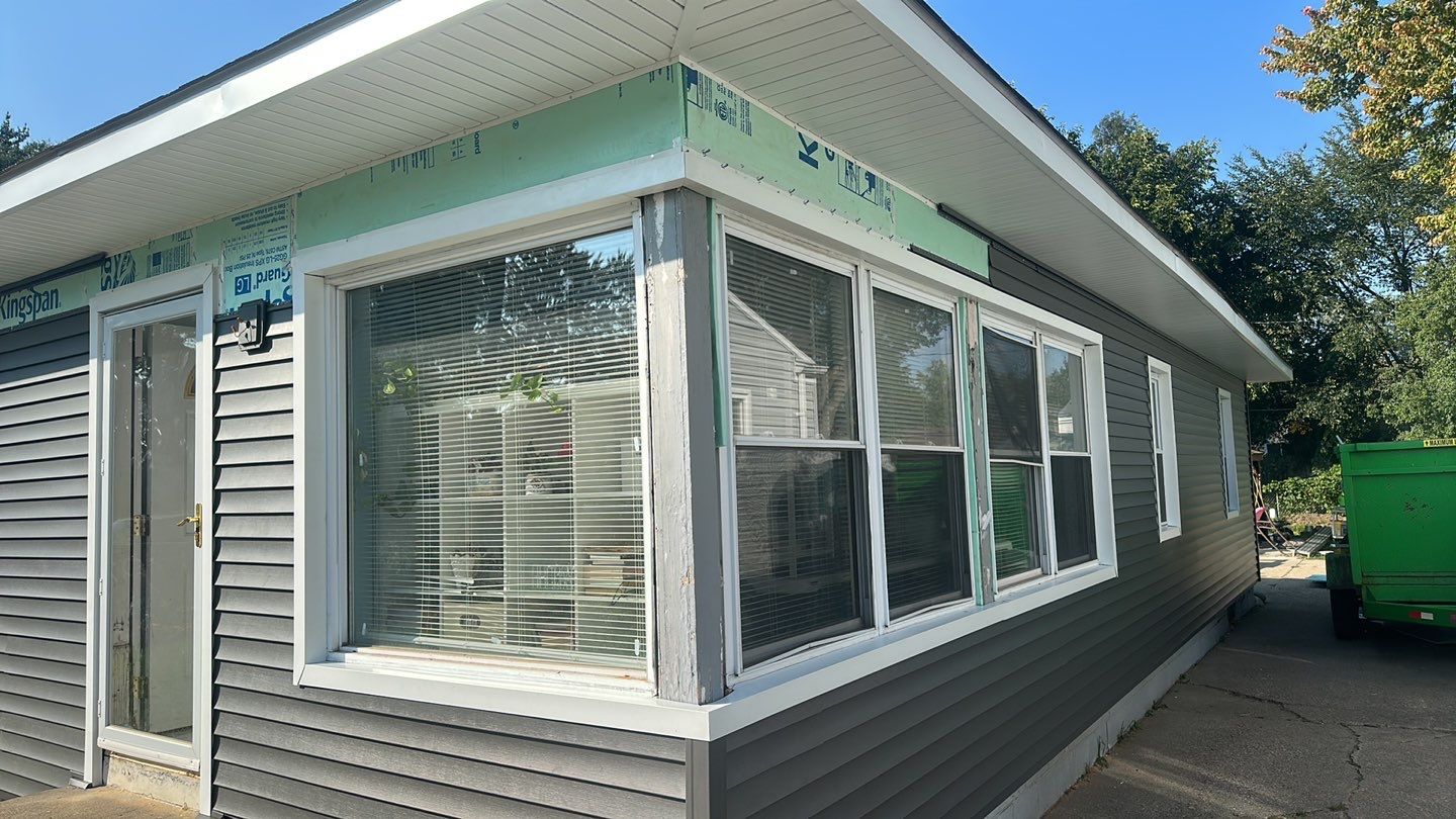 Siding Replacement using CertainTeed Restoration Classis D4 by 180 Contractors
