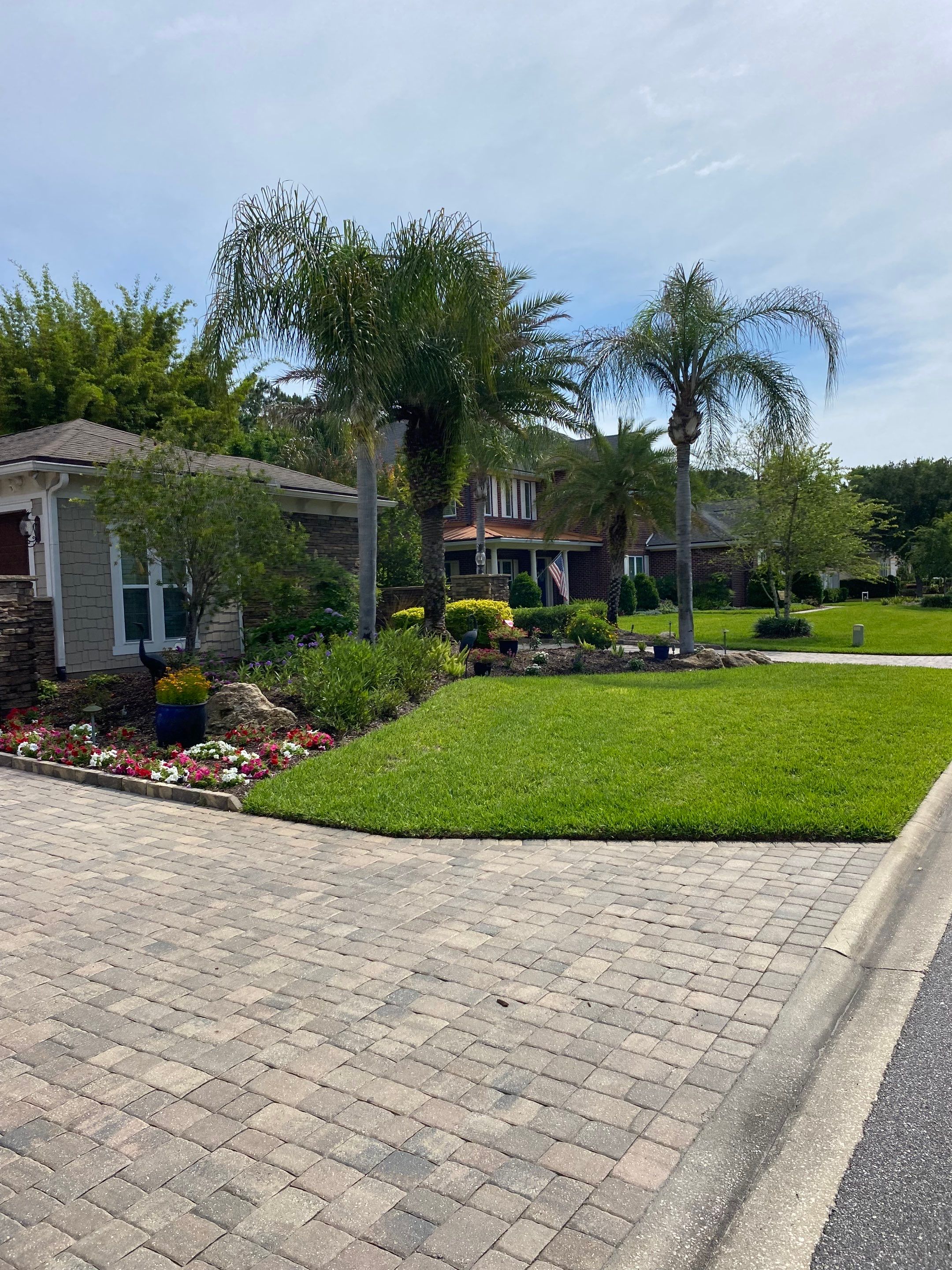 Deerwood Resident | Bed Design & Install by ProGreen Services