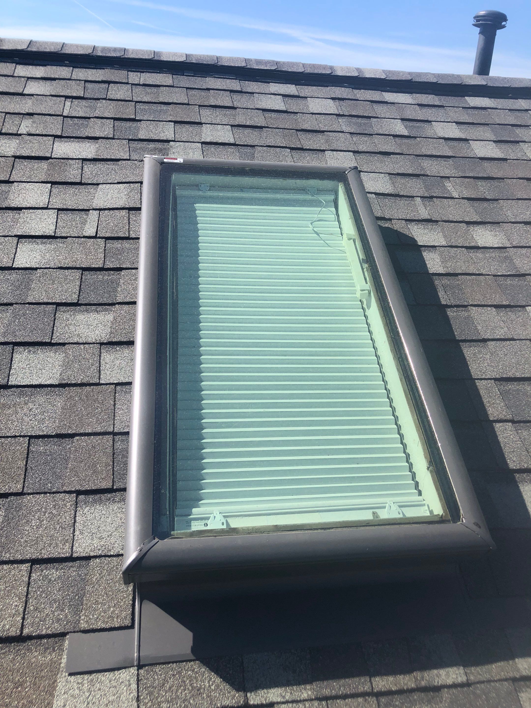 Alexandria: CertainTeed Landmark Pro Designer Shingles in Max Def Georgetown Gray by RM Banning, Inc.