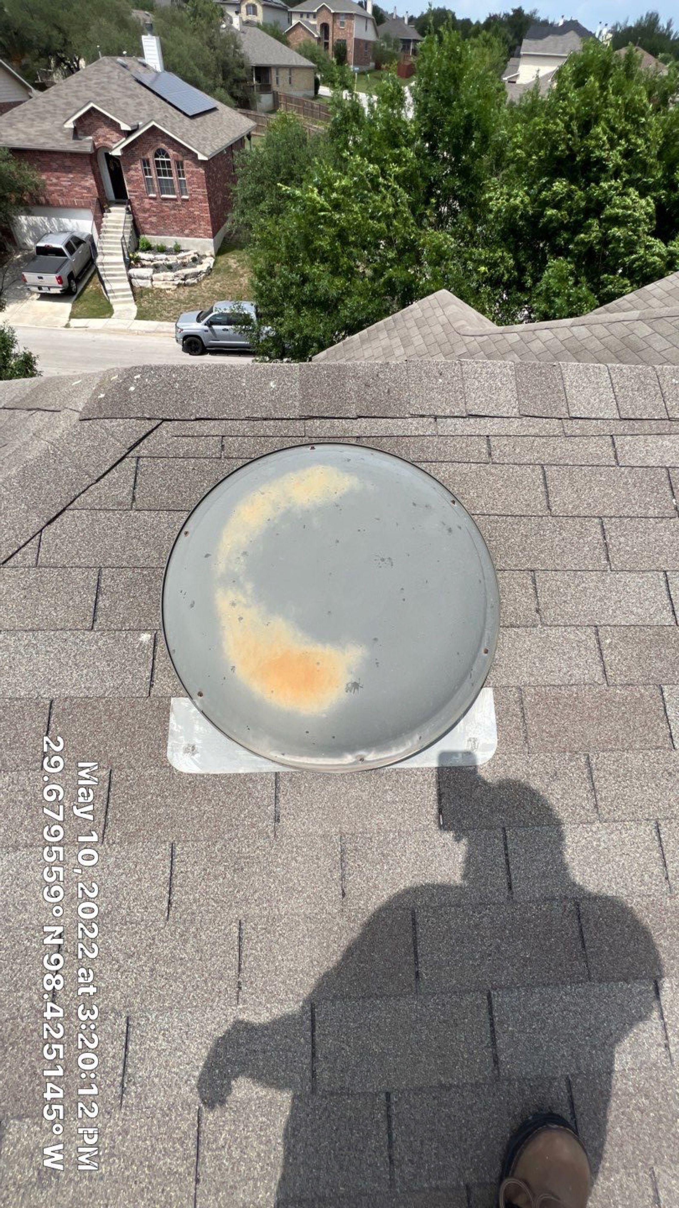 Residential Roof Replacement using Owens Corning 30 year Architectural Shingles by Premier Roofing and Contracting