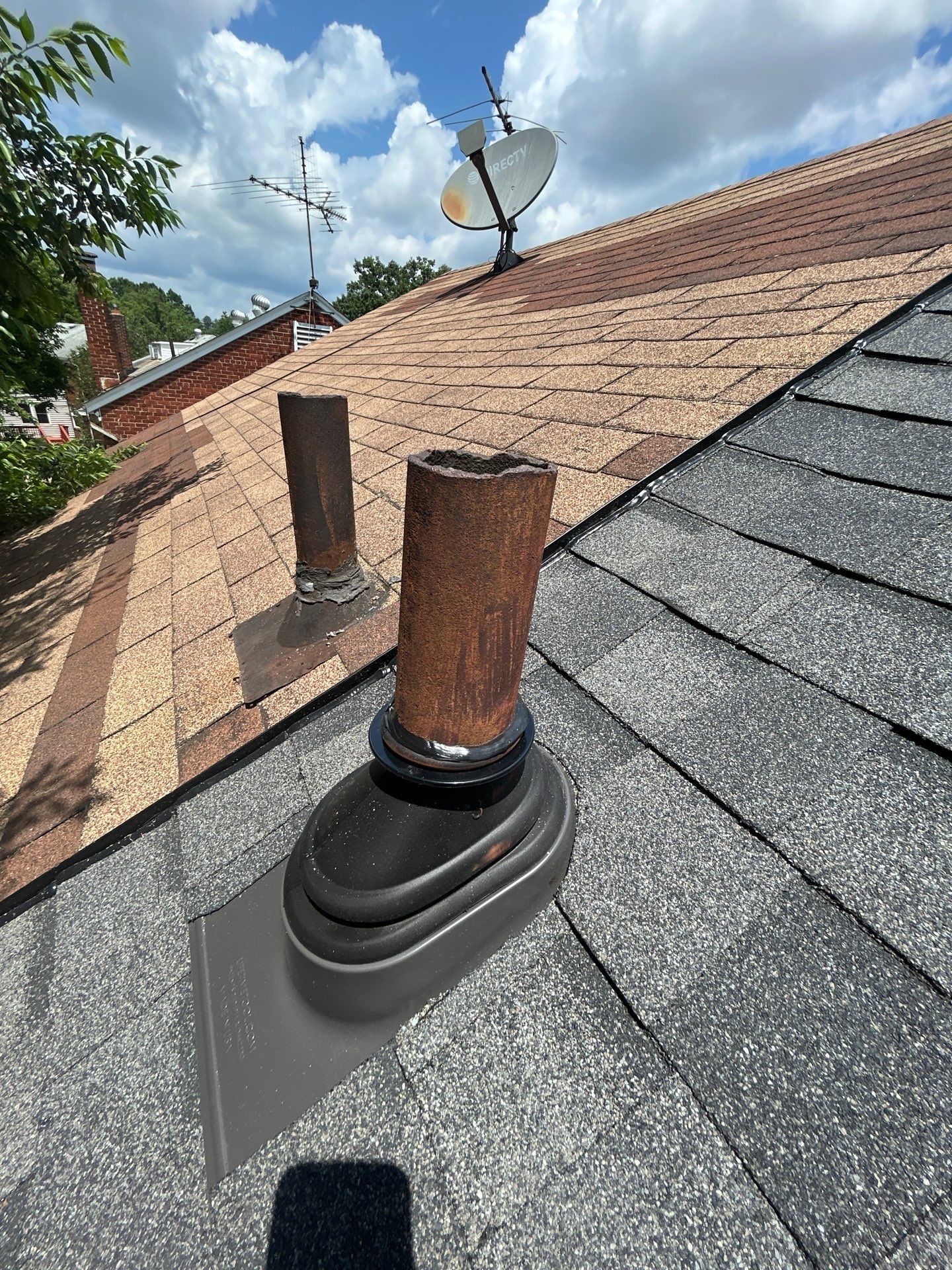 Arlington: Residential Roof Replacement with CertainTeed Landmark Pro in Max Def Pewterwood by RM Banning, Inc.