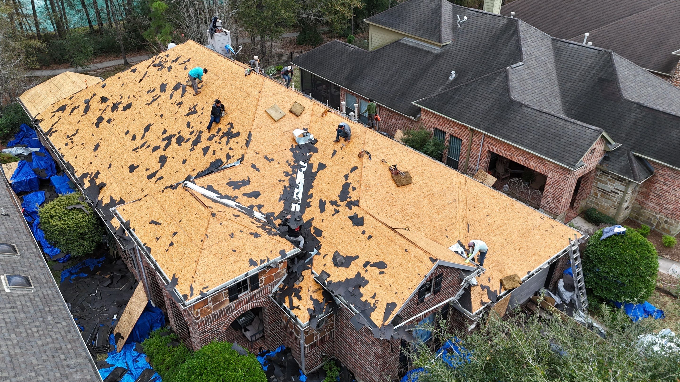 Kingwood Roof Installation using Atlas Pinnacle Pristine by Modern BYLT Roofing & Construction