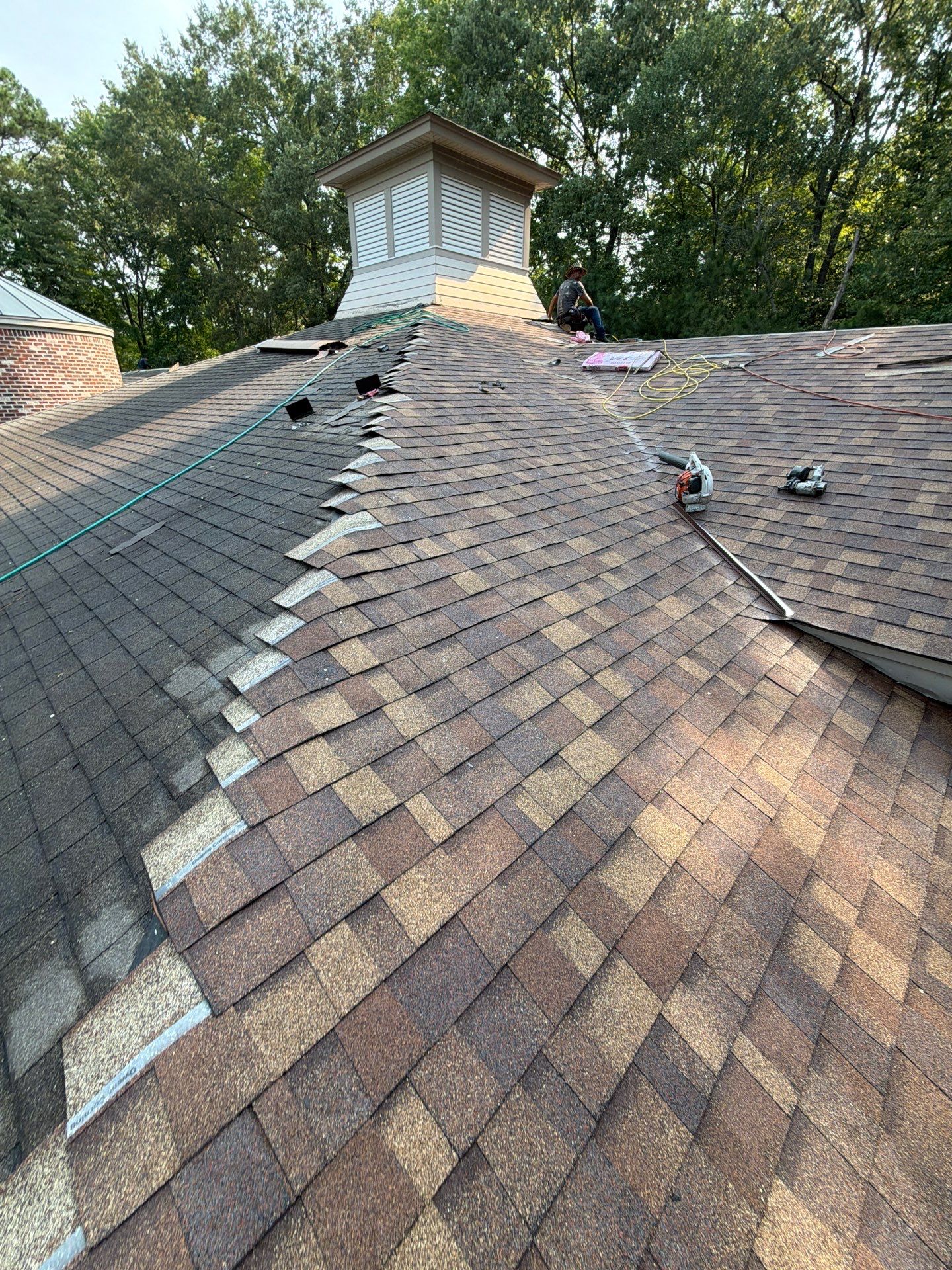 Comprehensive Asphalt Shingle Roof Replacement in Mathews, Virginia by Cade Construction