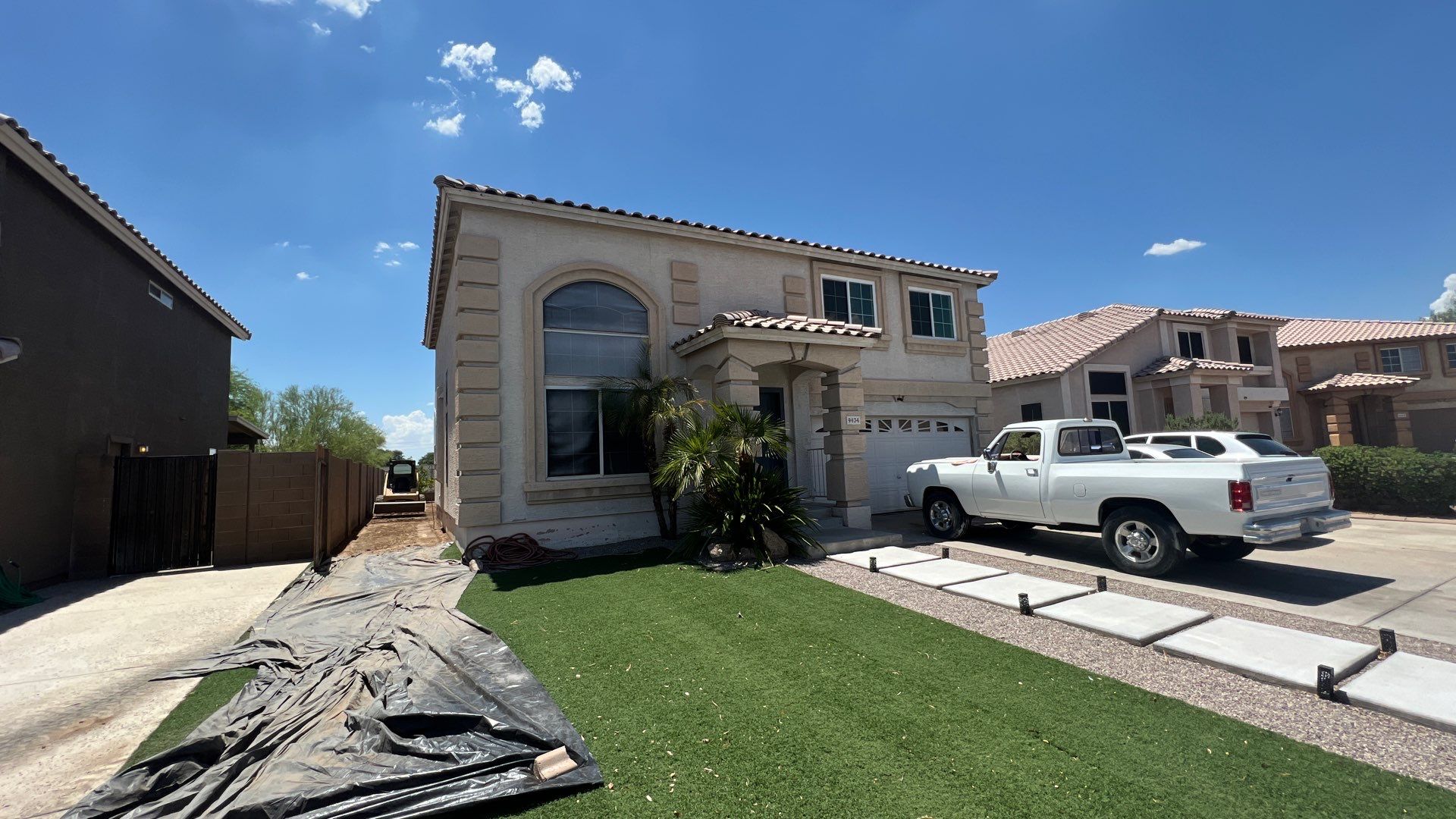 Exterior Painting using Dunn-Edwards EVERSHIELD®  by Crash of Rhinos Painting & Garage Floors