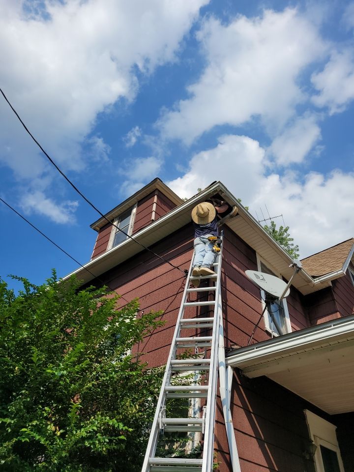 Donny Jones by Silver Leaf Contracting 