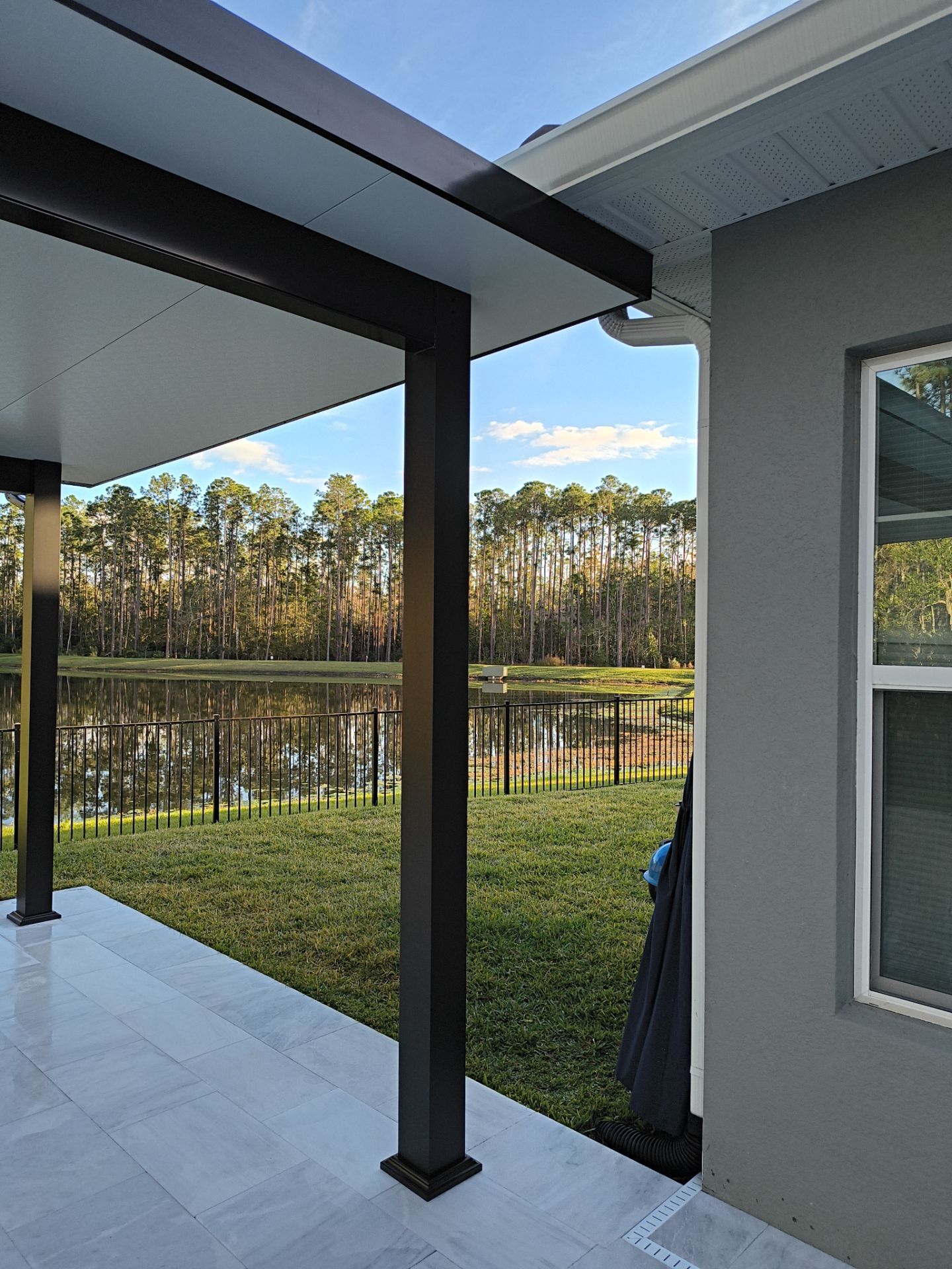 Modern Freestanding Insulated Pavilion | Windermere Poolside Oasis by Orlando pergolas 