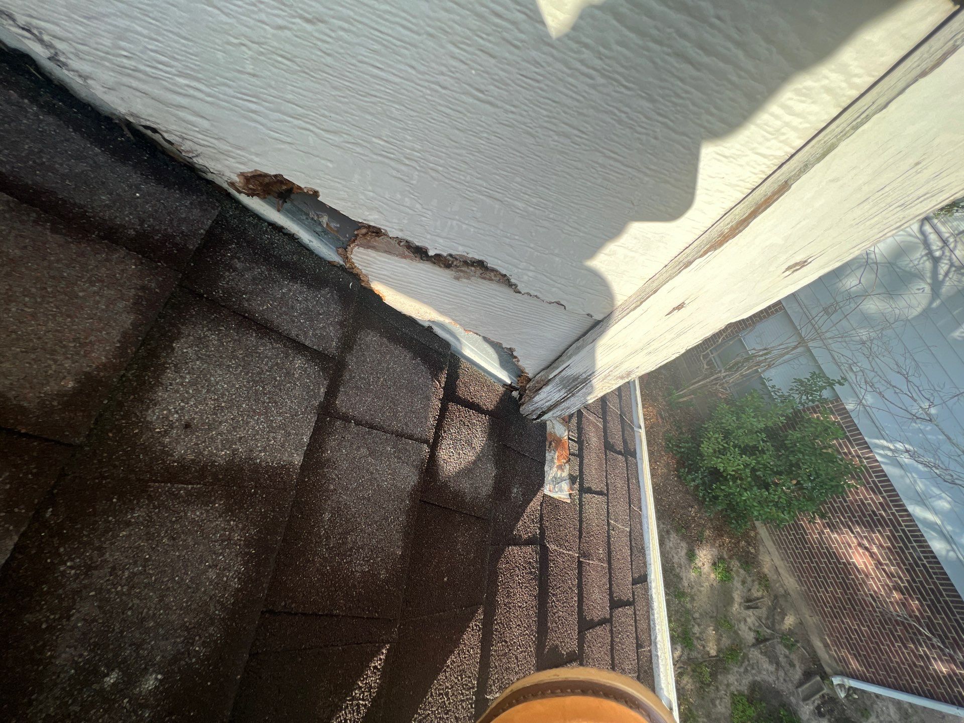 Residential Roofing Installation using Owen's Corning Duration (Lifetime) Shingles by Roof Repair Company