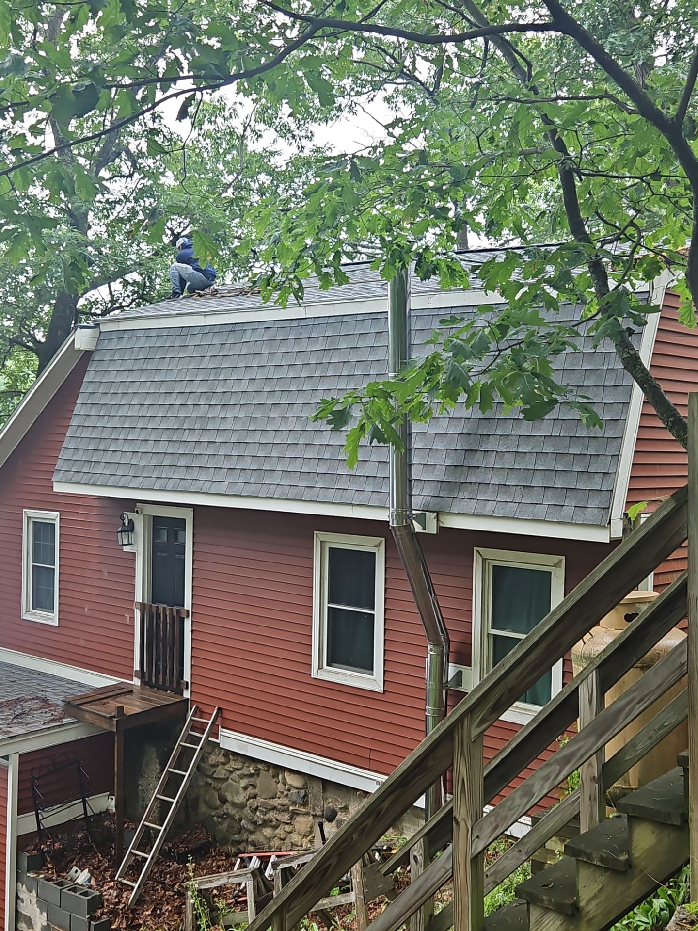 Leak Repair & Roof Wash – Groton, MA by Mighty Dog Roofing of Greater Middlesex County