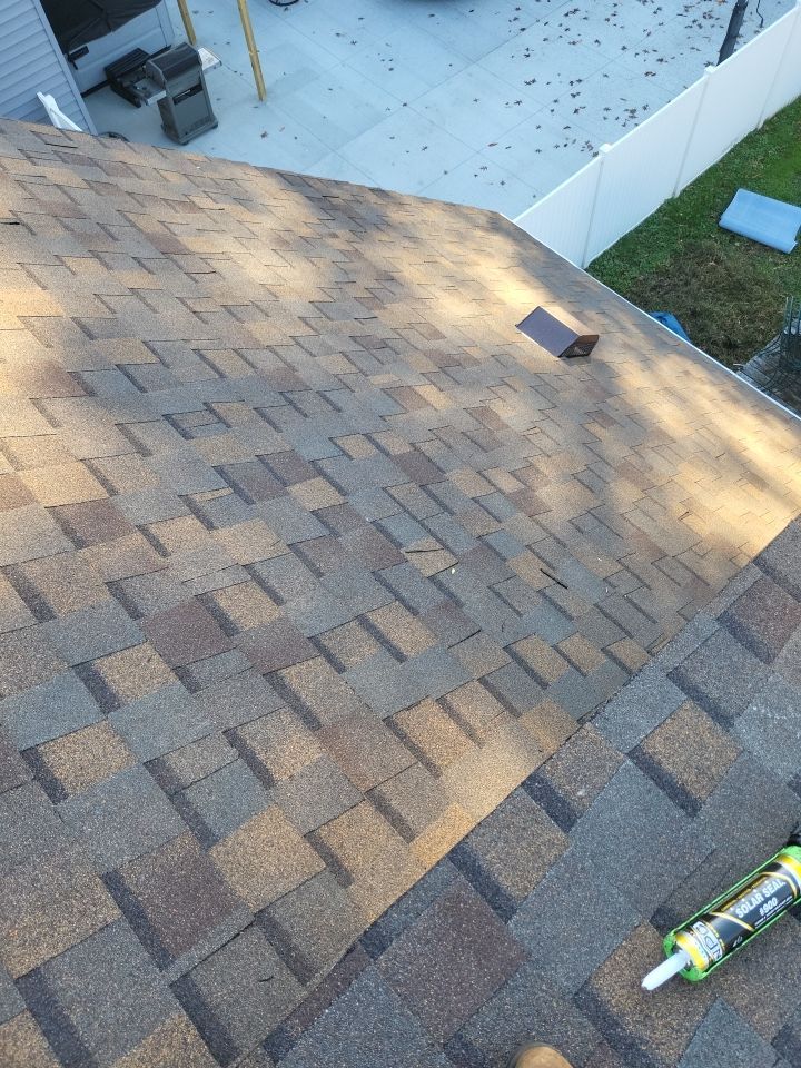 ATLAS PINNACLE PRISTINE COLOR: COPPER CANYON DRIP EDGE: WHITE by Eagle Eye Roofing