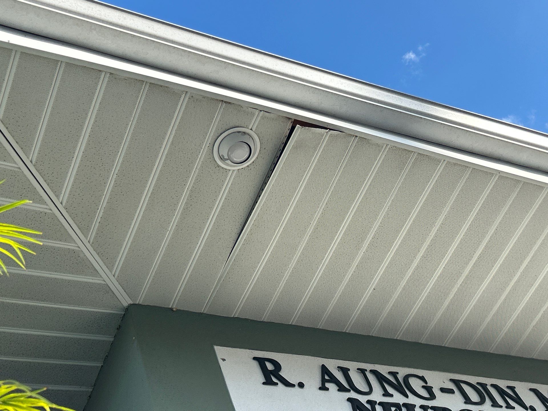 Soffit Repair and Installation in Sarasota FL by Gutter Professors