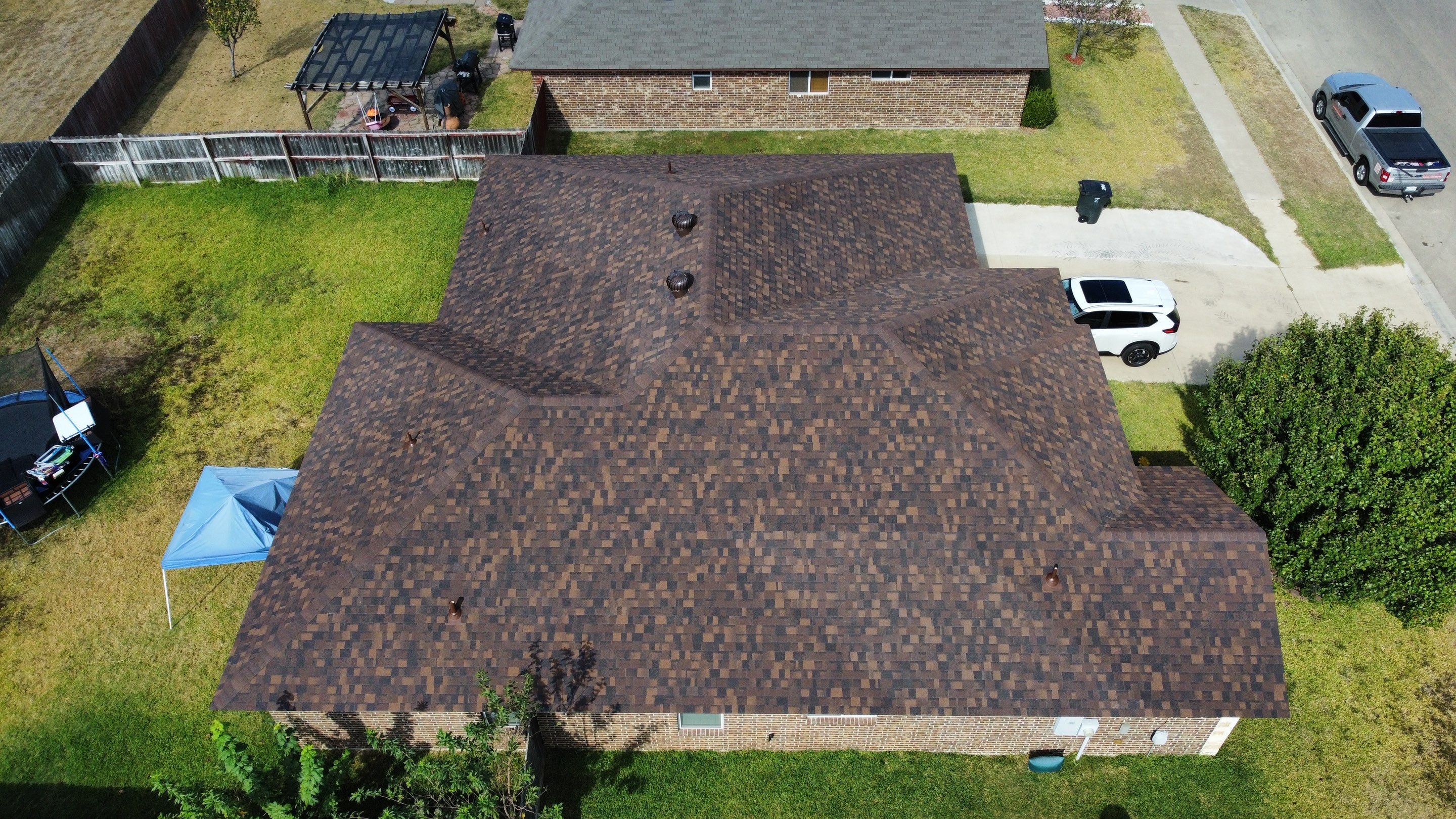 Residential Roofing Installation using Owens Corning Oakridge by Kstylez Roofing & Construction