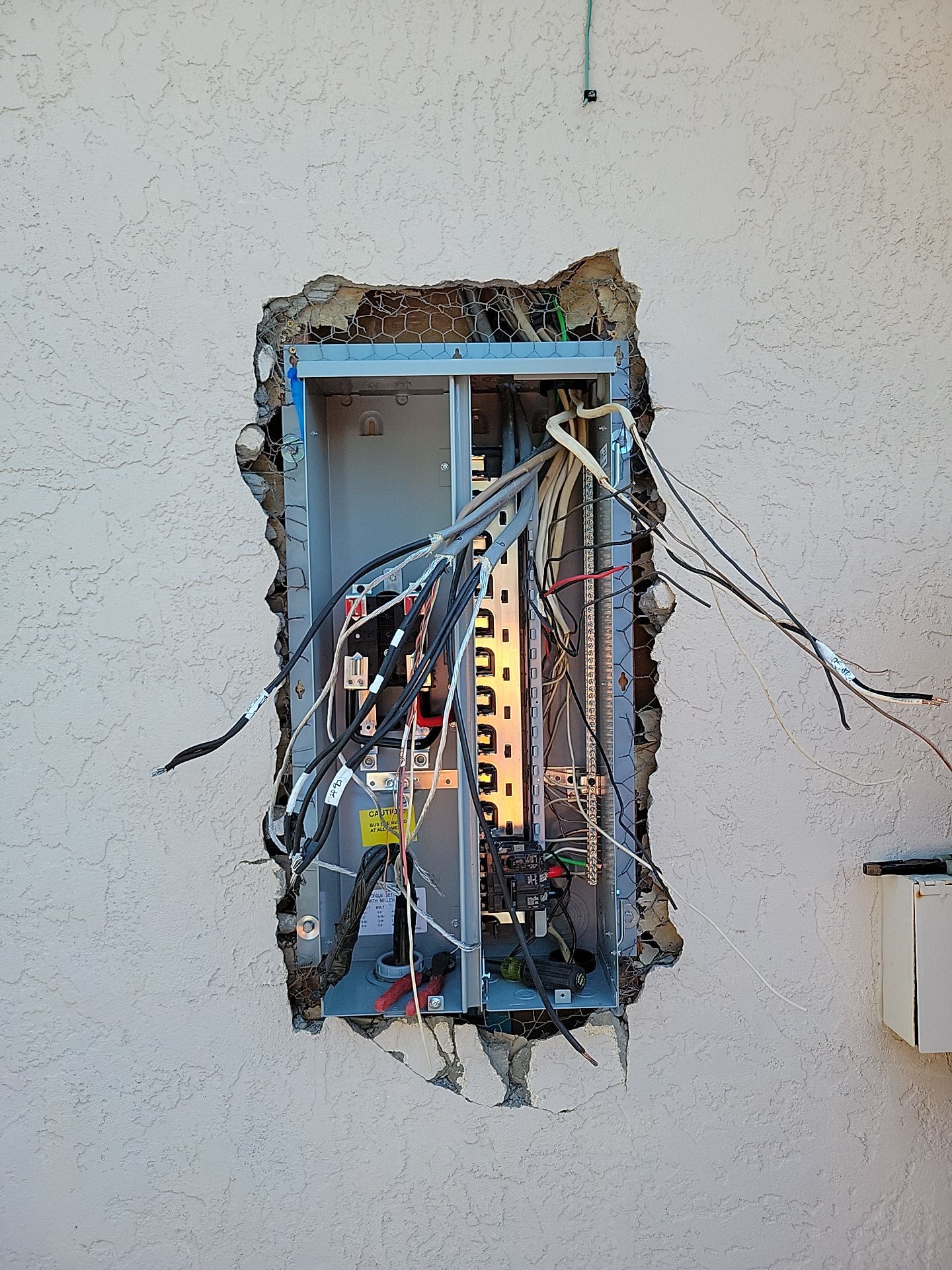 200a MPU by Peach Electric Inc