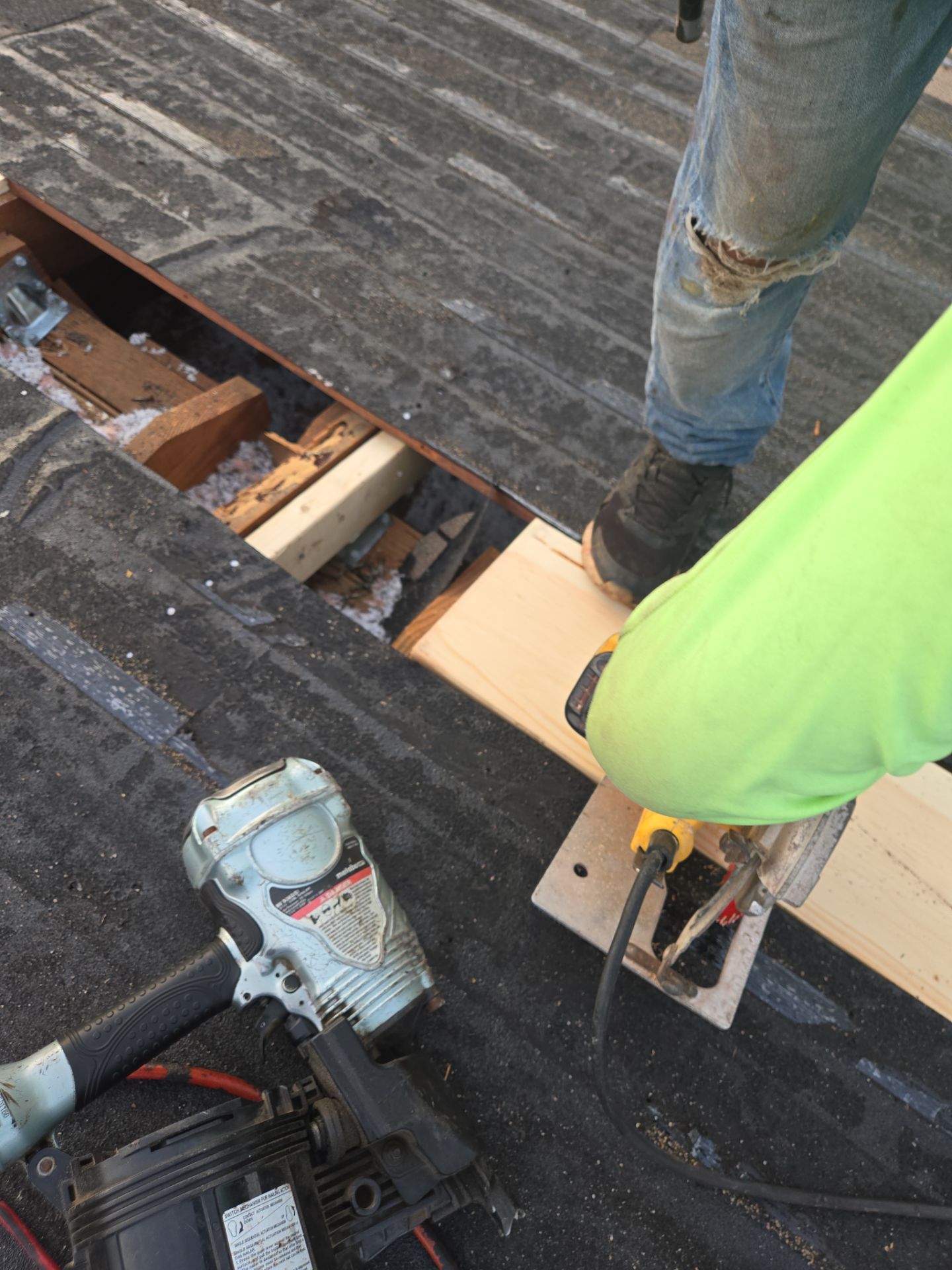 Project in St. Petersburg 33713 by Mitchell Roofing Company LLC 