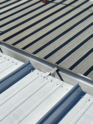 Commercial Gutters using Aluminum Seamless Gutters in Lehigh Acres FL