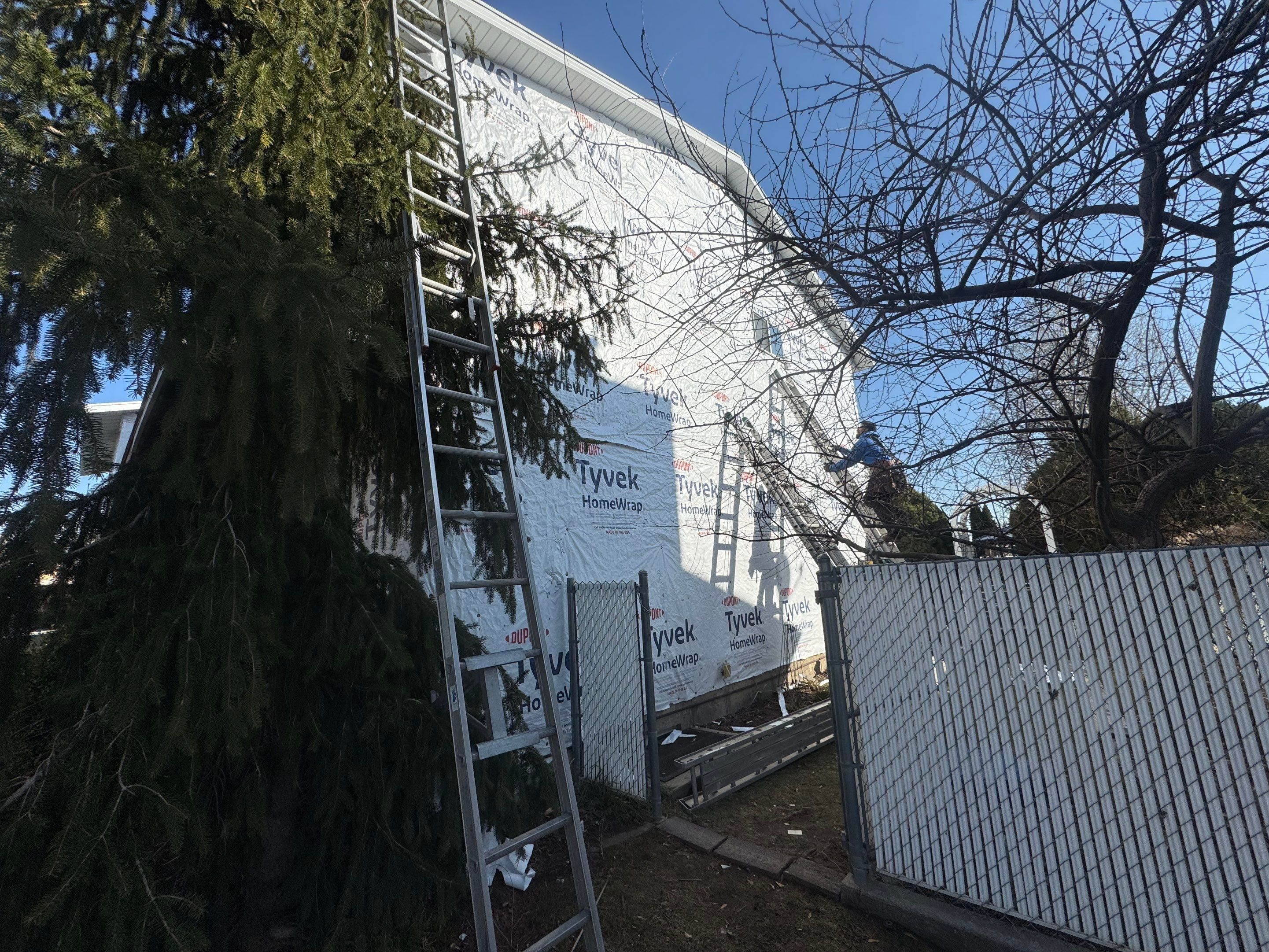 Lindon | Hardie & Steel Mixed Siding | Pearl Gray by Ideal Siding Utah