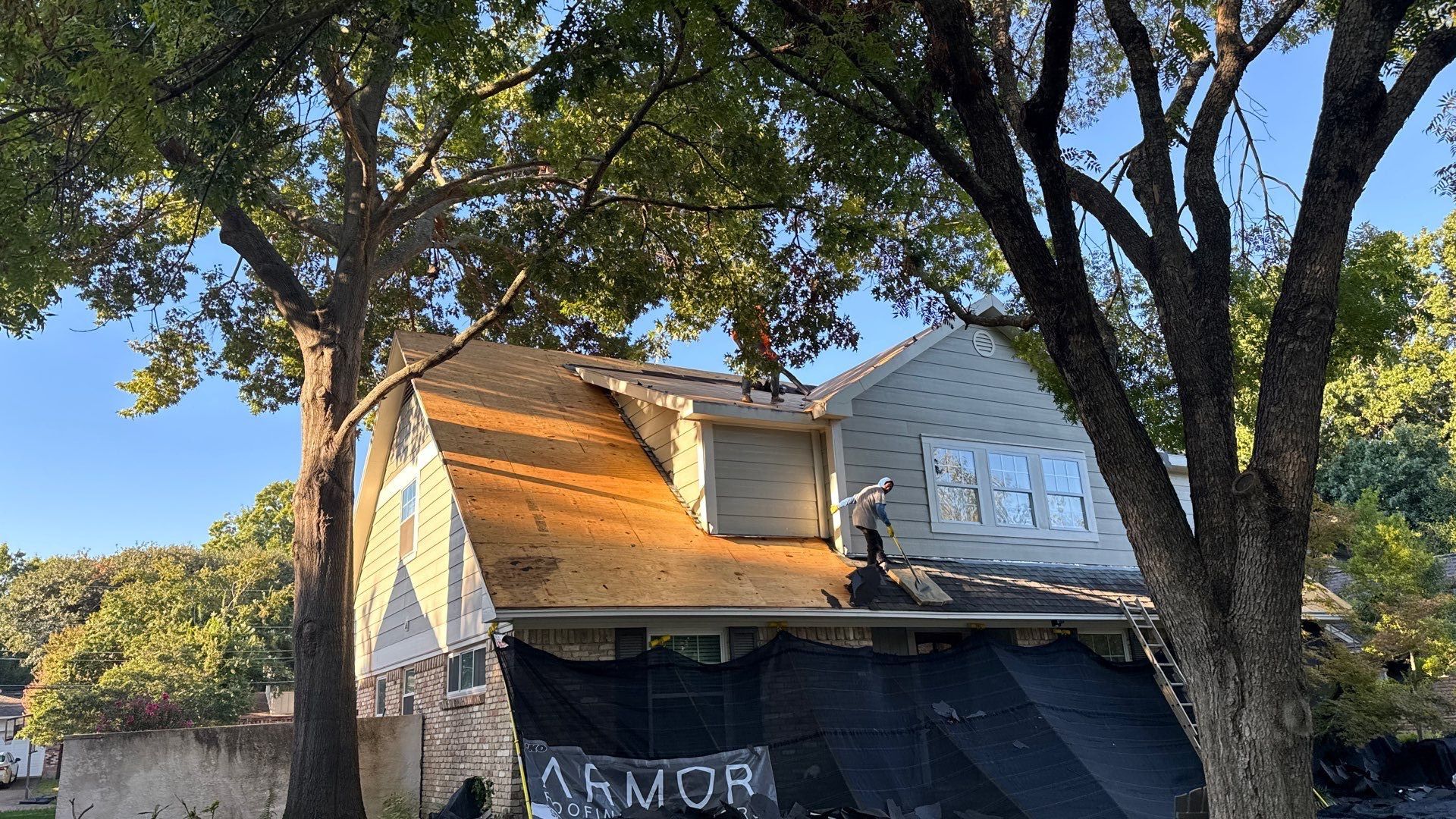 Project in Dallas by Armor Roofing | Exteriors