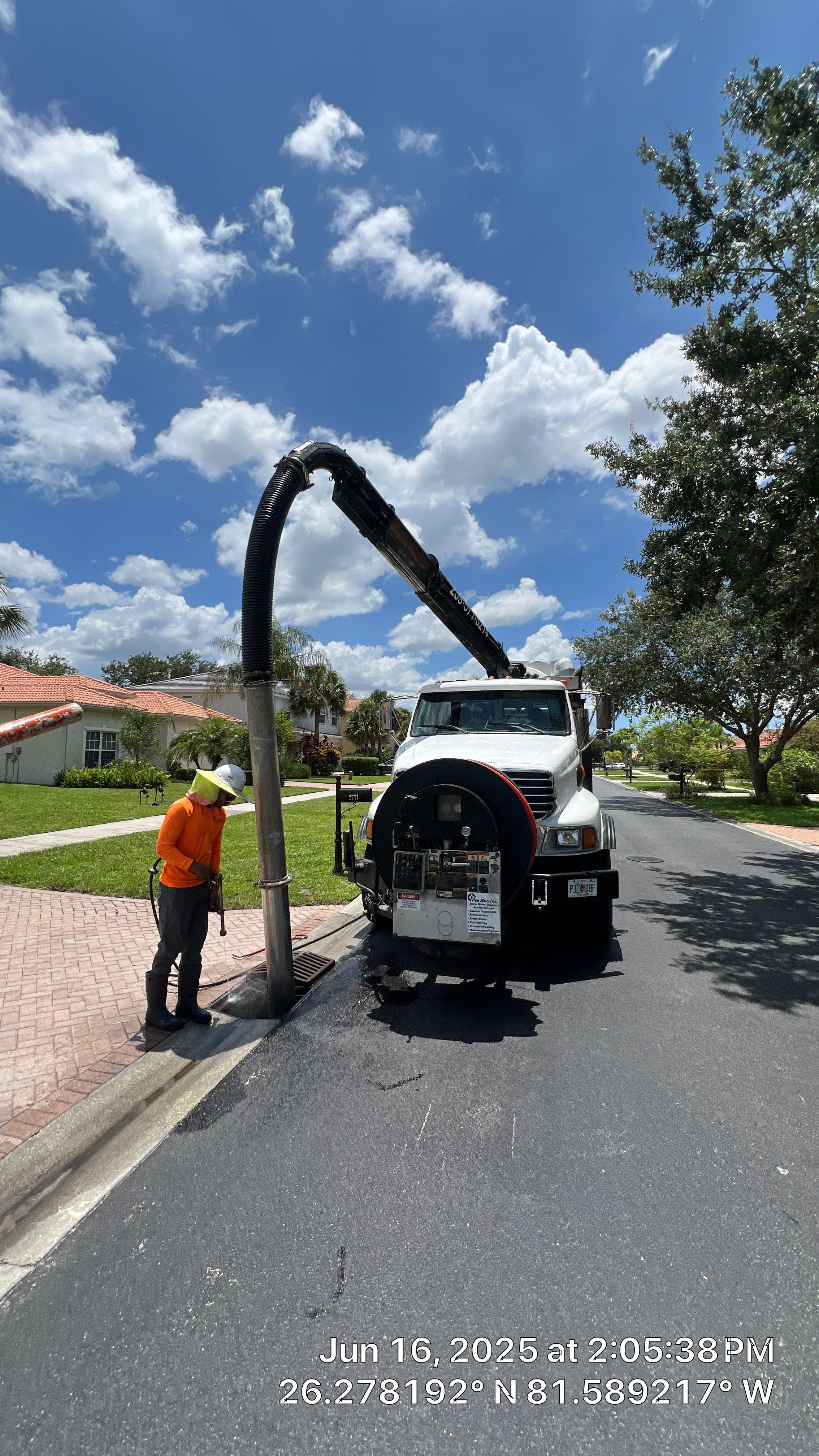 Naples Association Stormwater System Cleaning by APS Power & Water