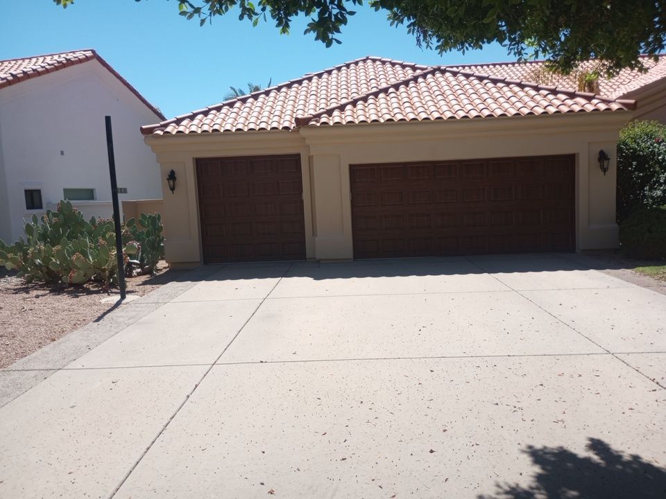 Exterior Painting Job in Scottsdale by Crash of Rhinos Painting & Garage Floors