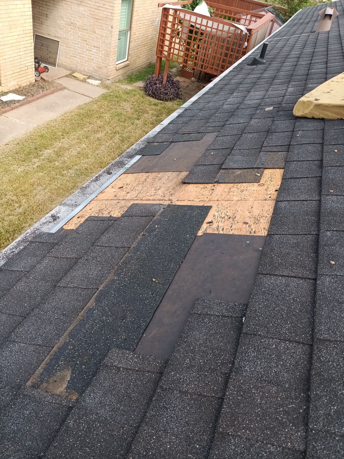 Residential Roofing Repair using Owen's Corning Duration (Lifetime) Shingles by Roof Repair Company