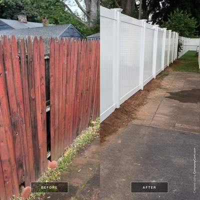 Replacement White Vinyl privacy Fence