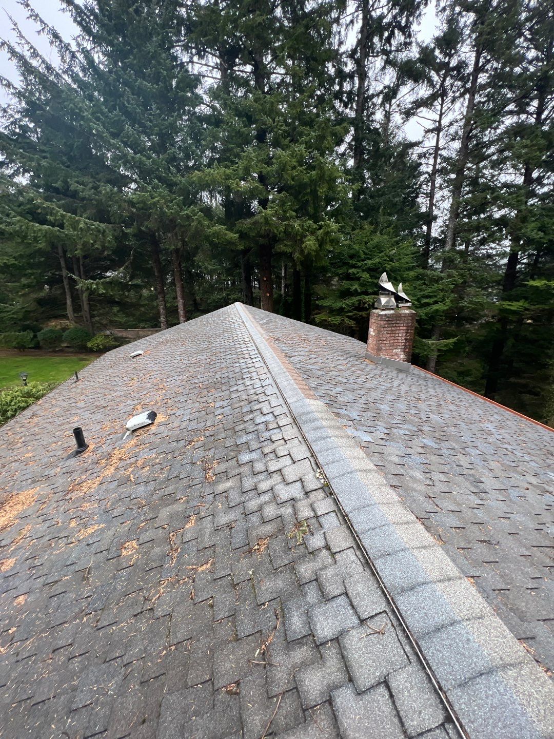 Residential Roofing Installation using Malarkey Highlander with GAF 60mil TPO by Orezona Building & Roofing Company, Inc.