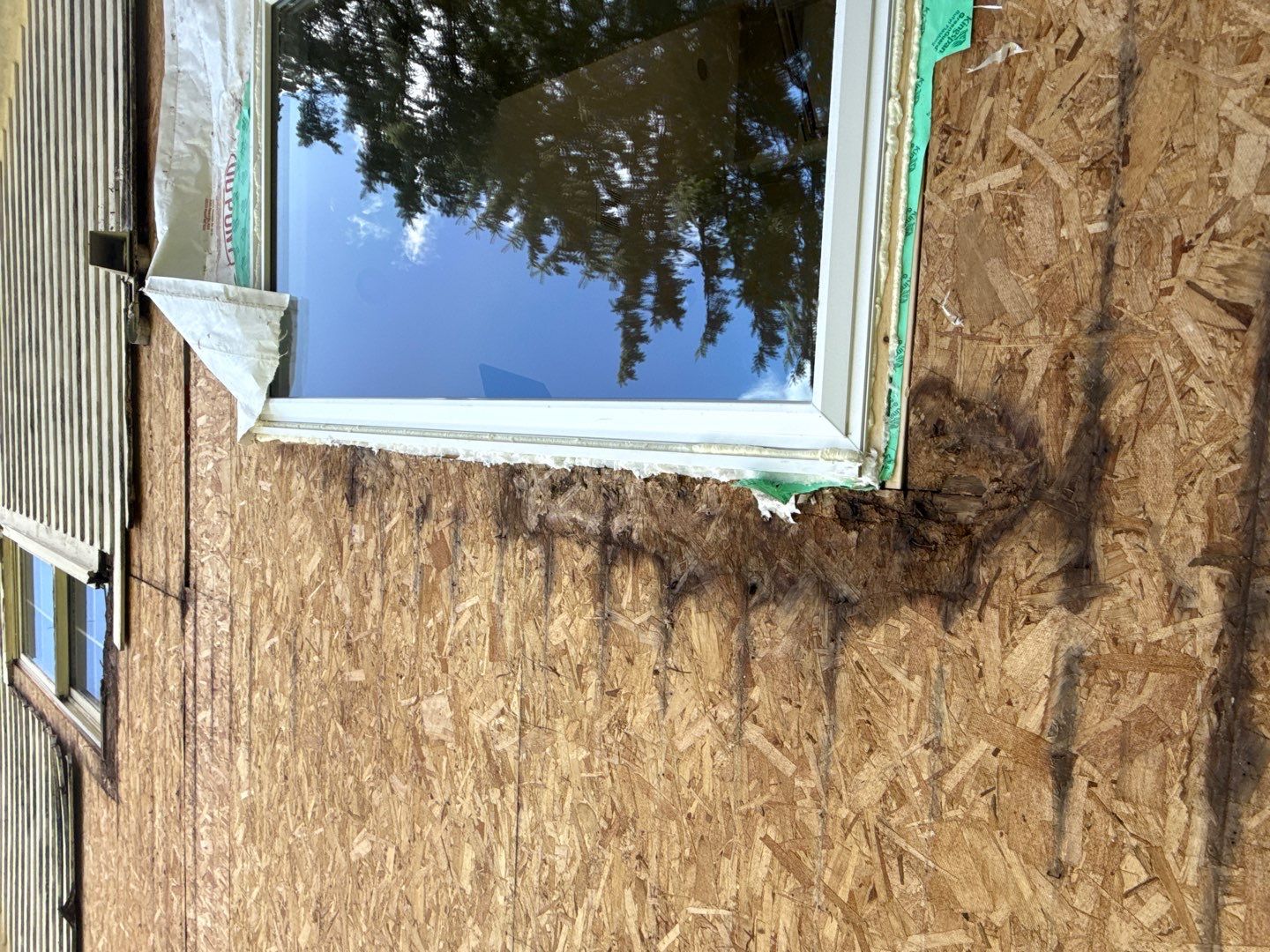 Siding Replacement using Alside S7 Cedar Mill Grain Pebble by 180 Contractors