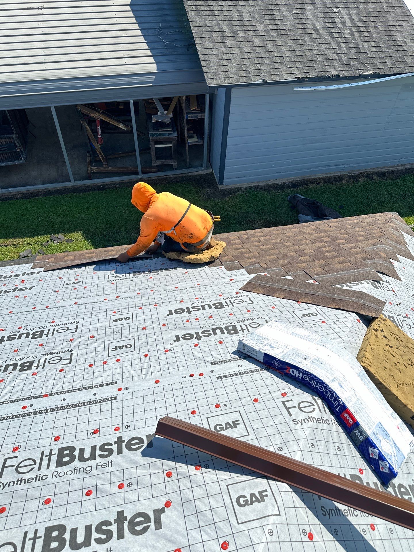 GAF HDZ TIMBERLINE BARKWOOD by Motion Roofing