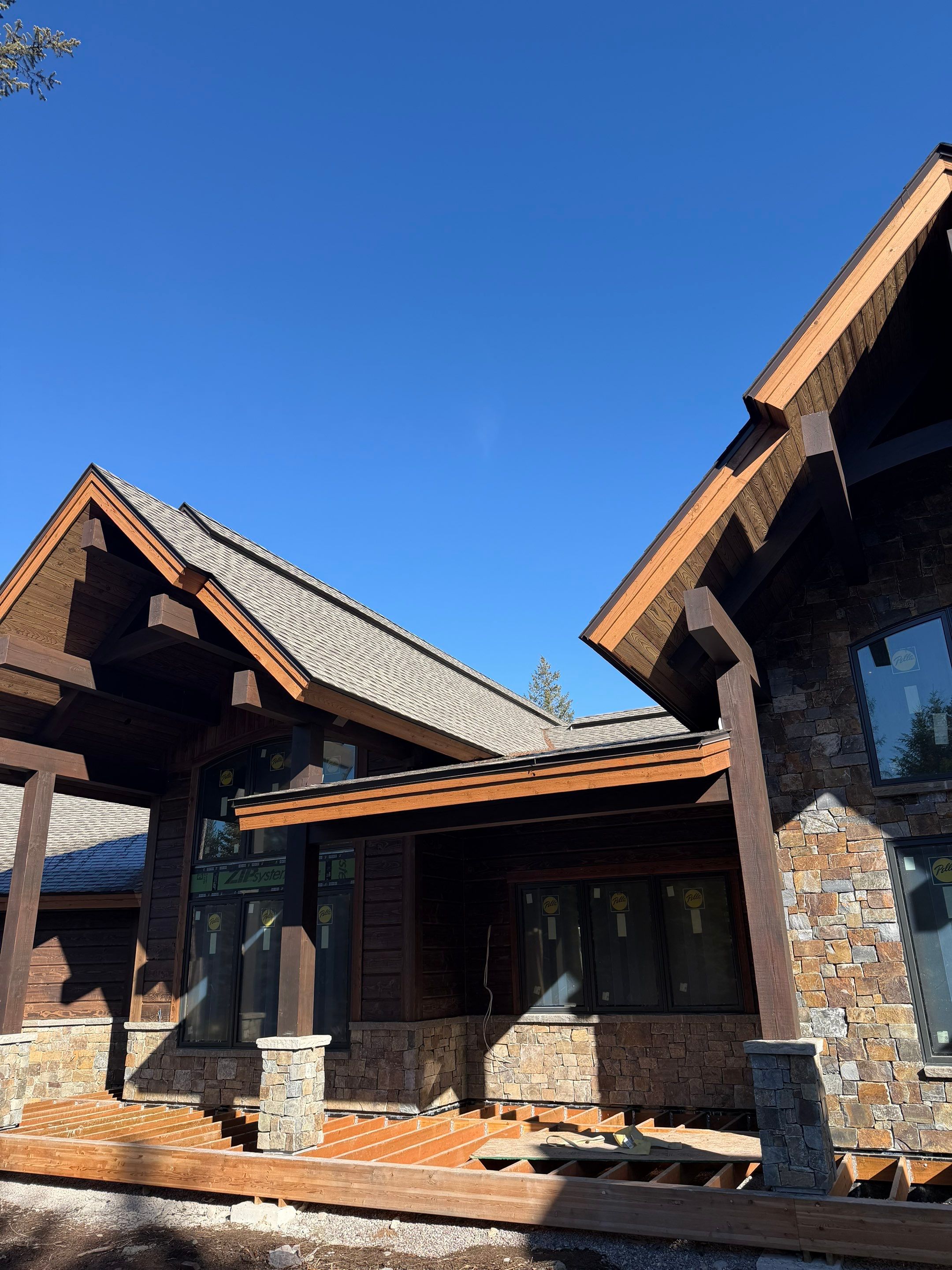 UHDZ Whitefish Hills - Weathered Wood by Montana Roofing Solutions