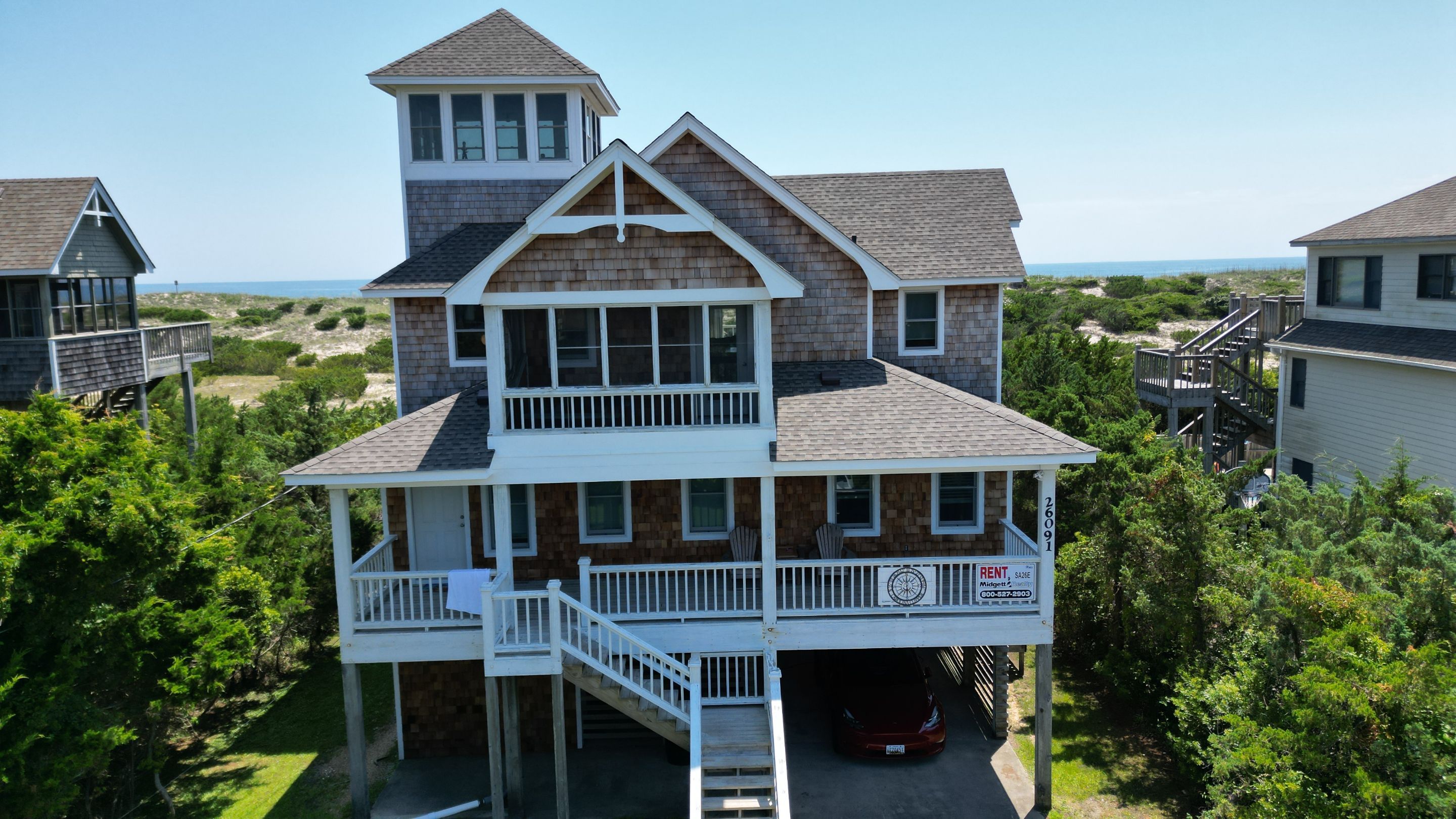 Carolina Clipper Full Exterior Project by Gallop Roofing & Remodeling, Inc.