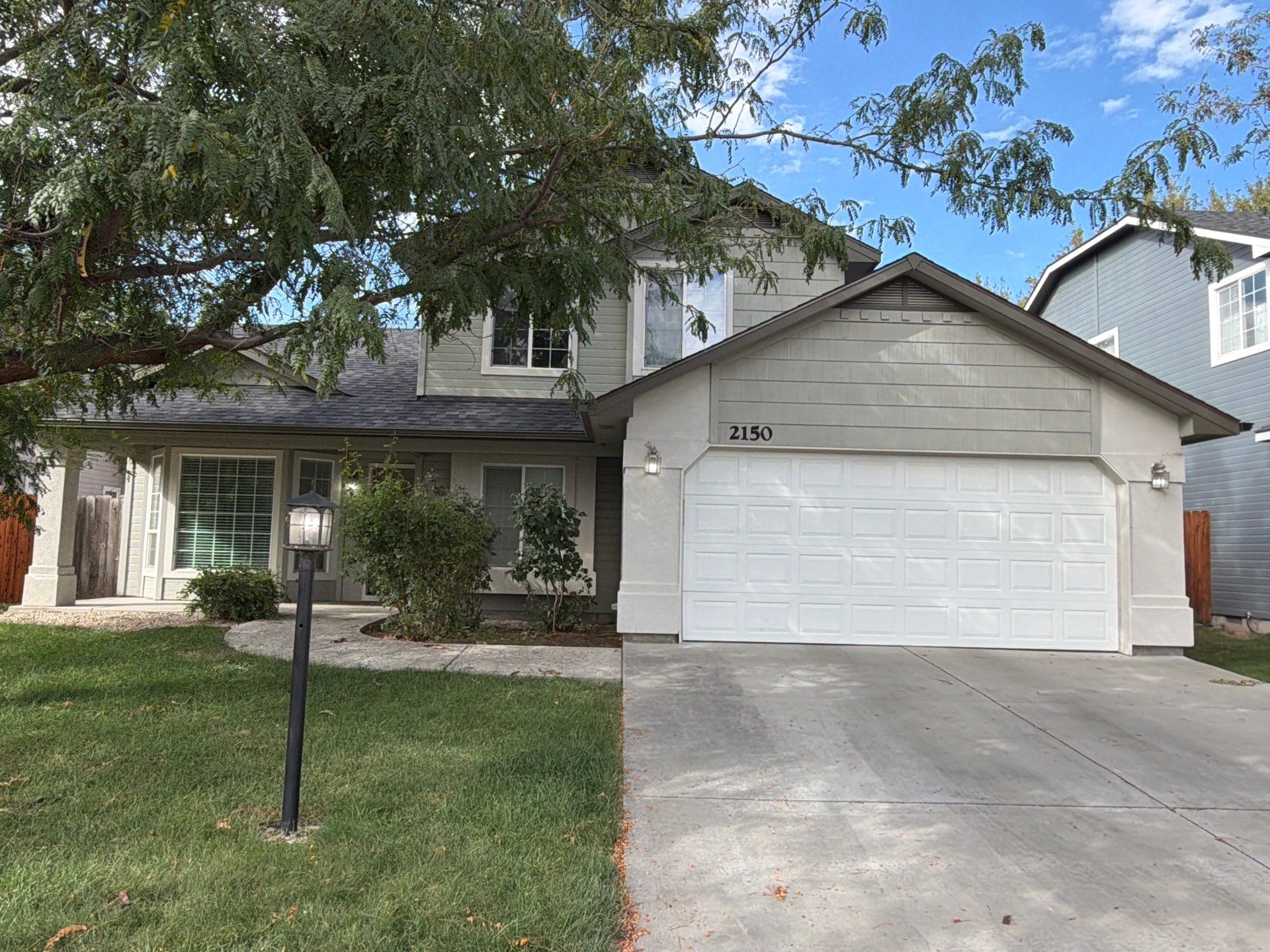 Comprehensive Residential Roof Replacement Featuring Architectural Shingles in Meridian by Olive Roofing