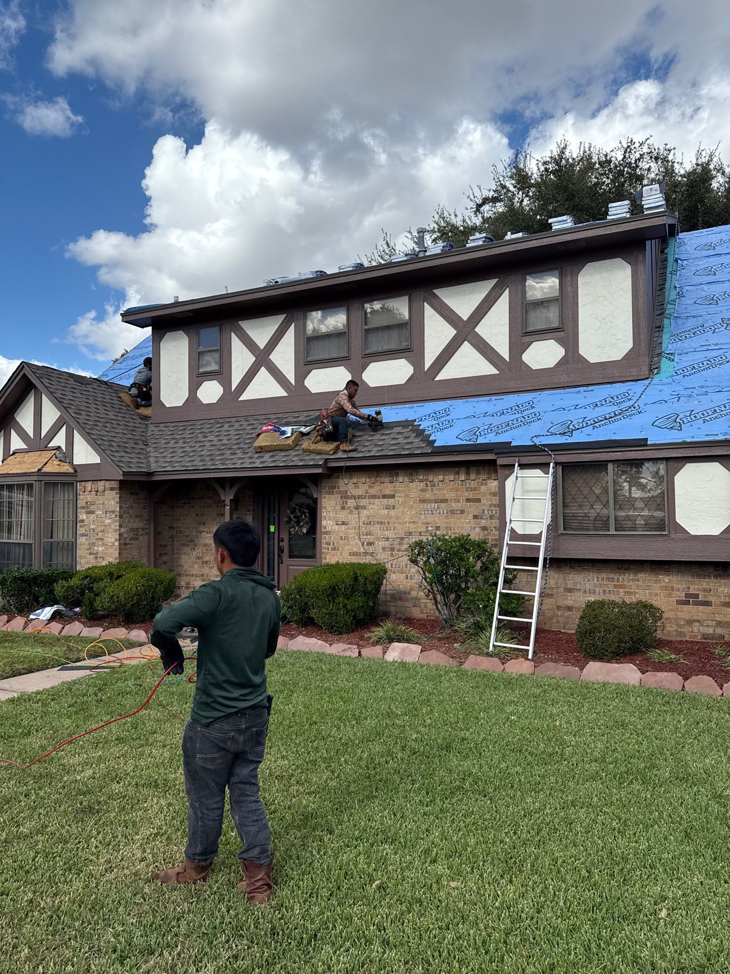 Residential Roof Replacement using GAF HDZ - Weathered Wood by Elite Roofing LLC