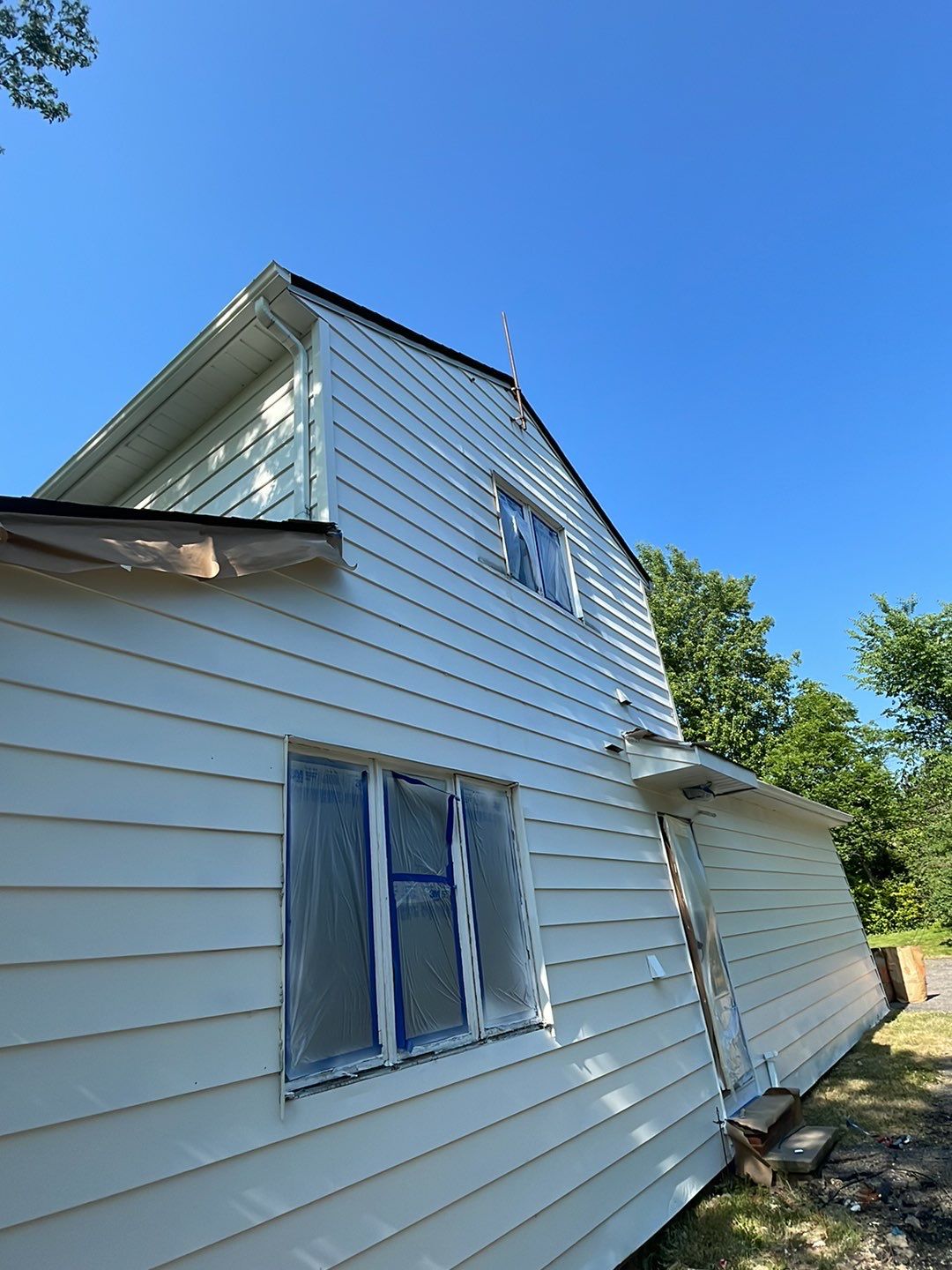 Exterior Painting using Sherwin Williams SuperPaint by Callaway Contracting LLC