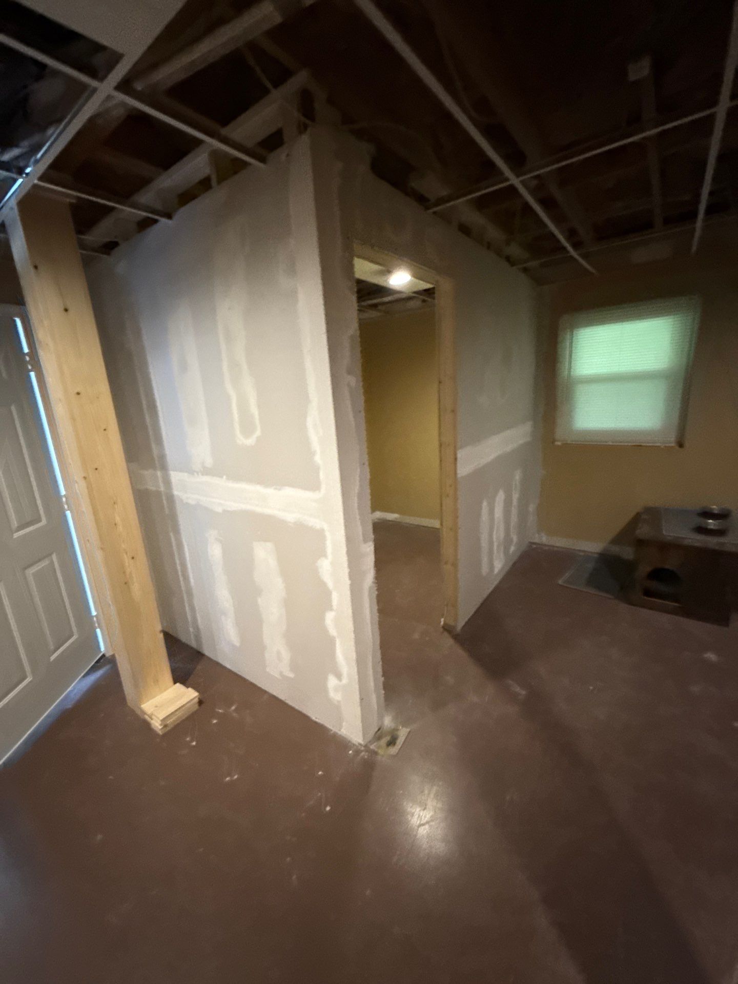 Project: Summertree - Basement Update by Hammer Time Remodeling & Repairs, LLC