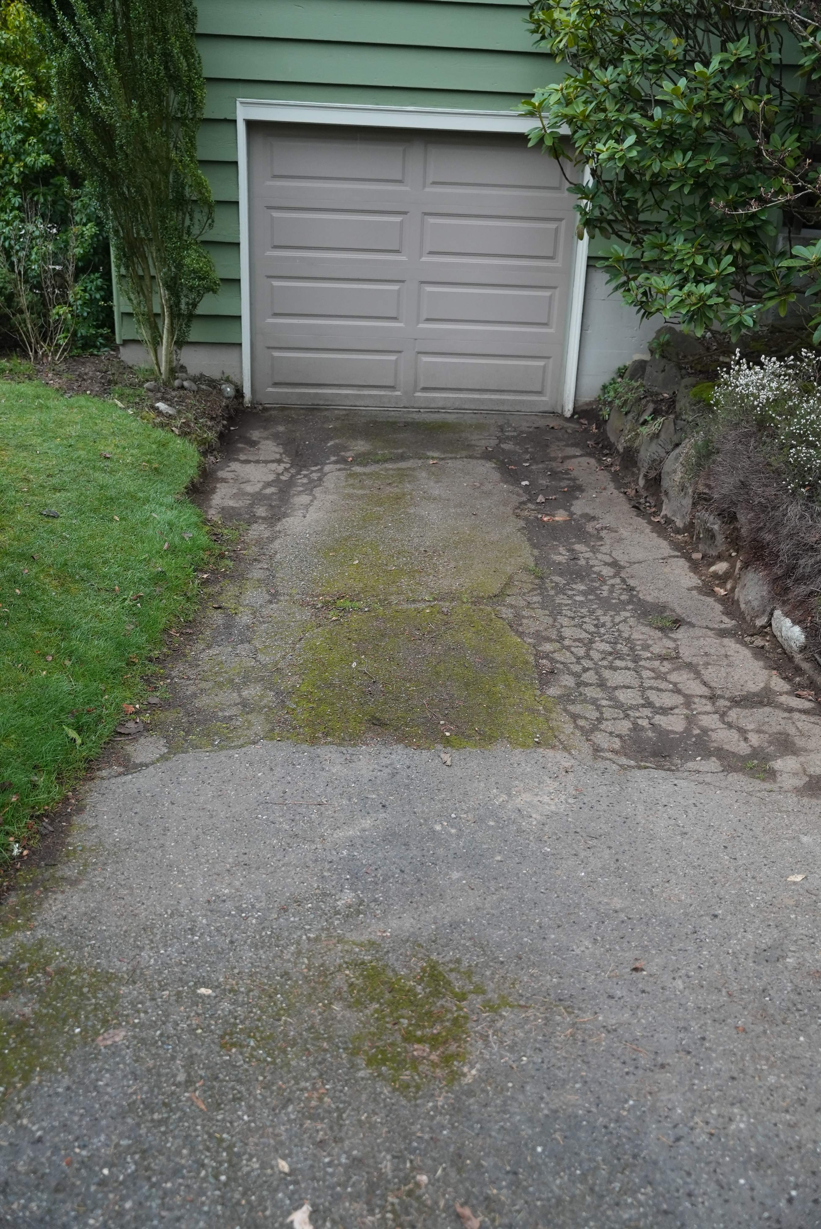 Pavers Driveway & Walkway with Concrete Lip | Seattle  by Jireh Asphalt & Concrete Inc 