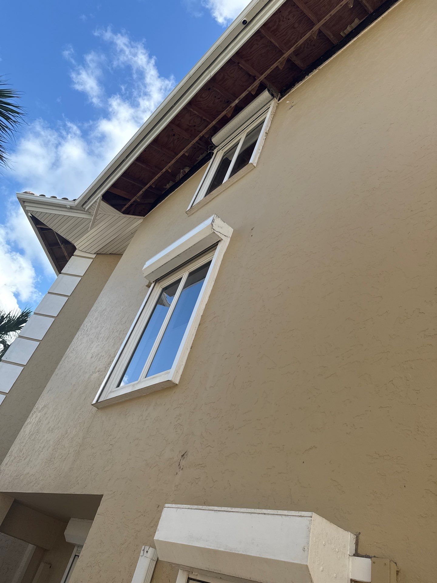 7-Inch Seamless Gutters Installation in Nokomis FL by Gutter Professors