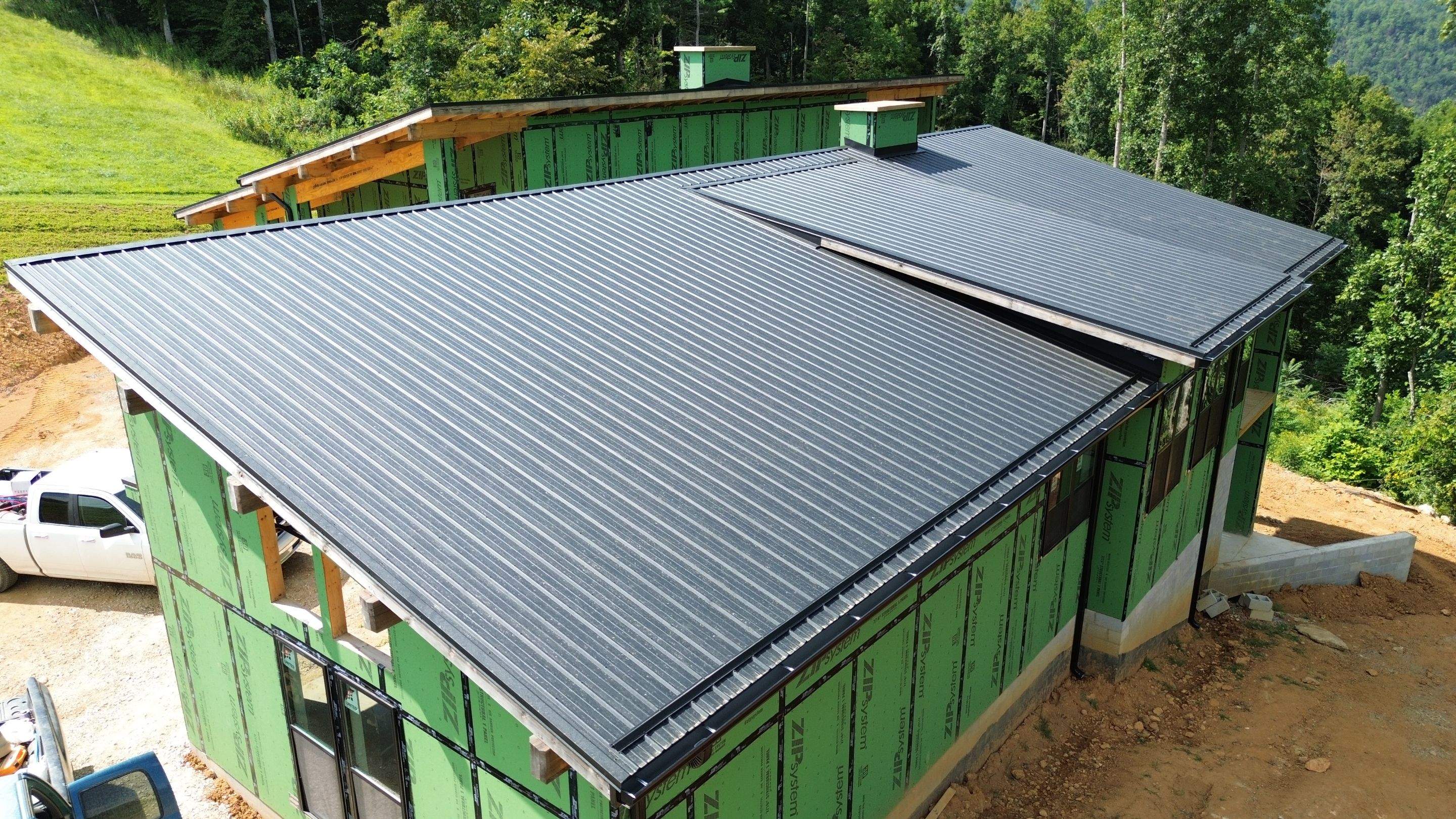 Lot 32 by Omnia Roofing