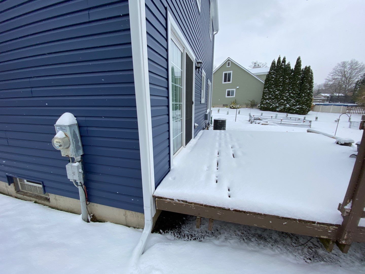 Siding Replacement using CertainTeed Restoration Classis D4 by 180 Contractors