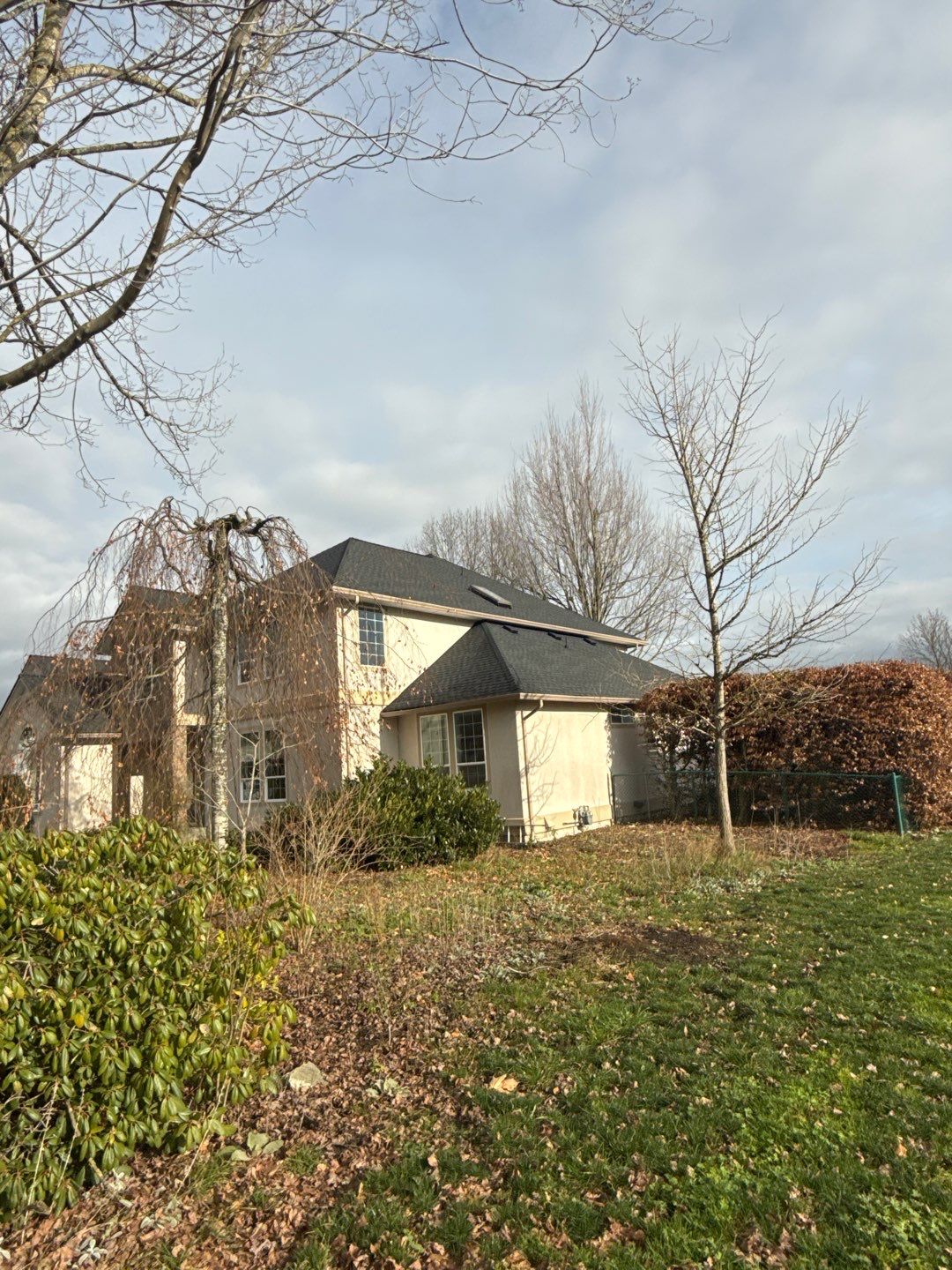 Residential Re-Roof using GAF timberline HDZ Charcoal by Top Notch Roofing Inc