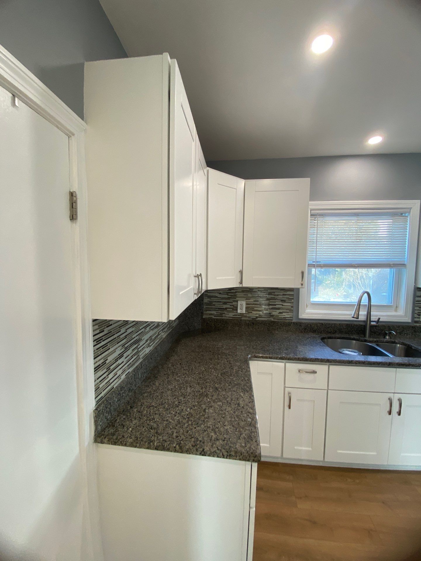 Cabinet Painting by EXCELLENCE | CARTO