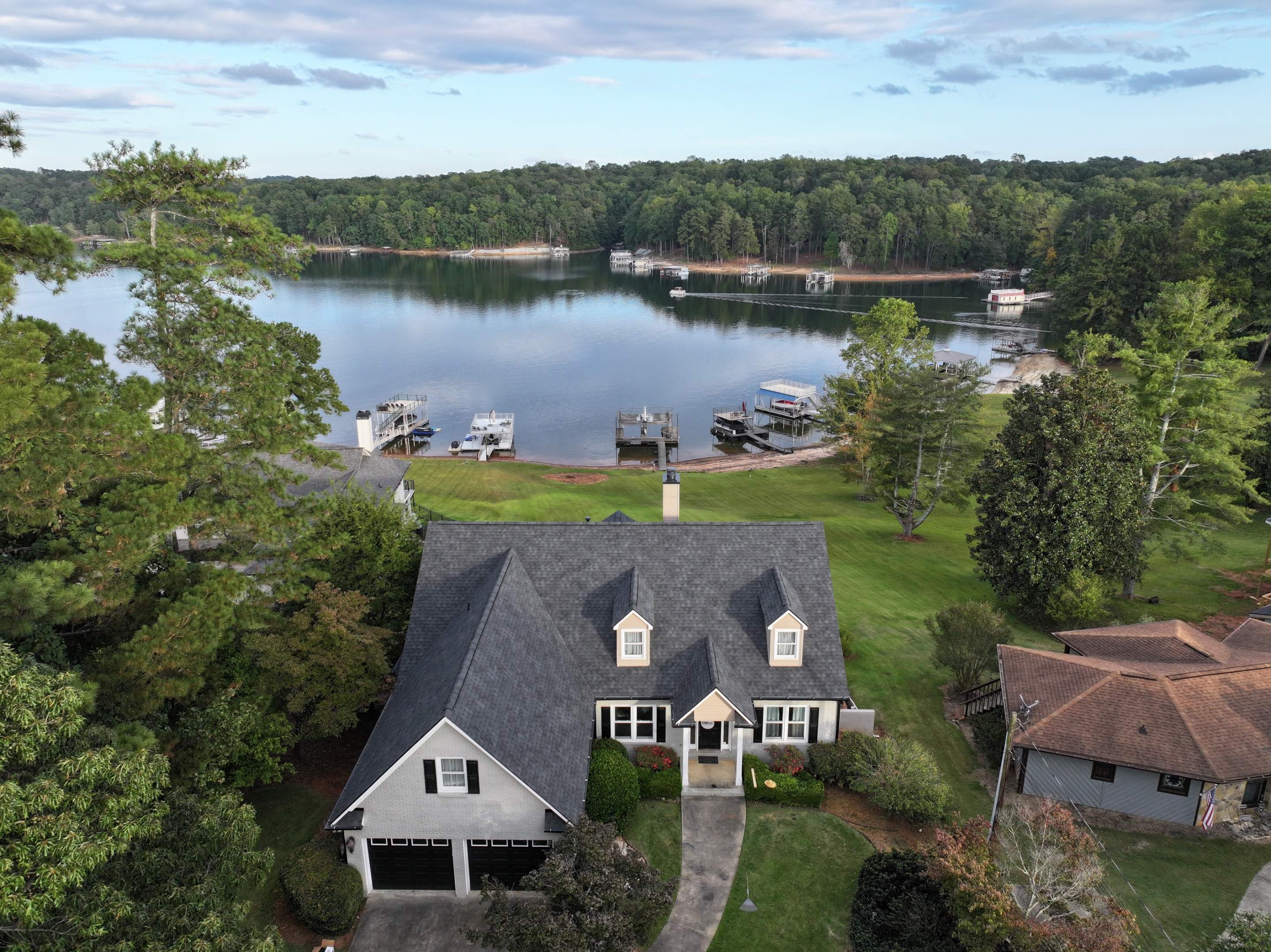 Atlas Pinnacle Pristine - Black Shadow by Douglas Construction 